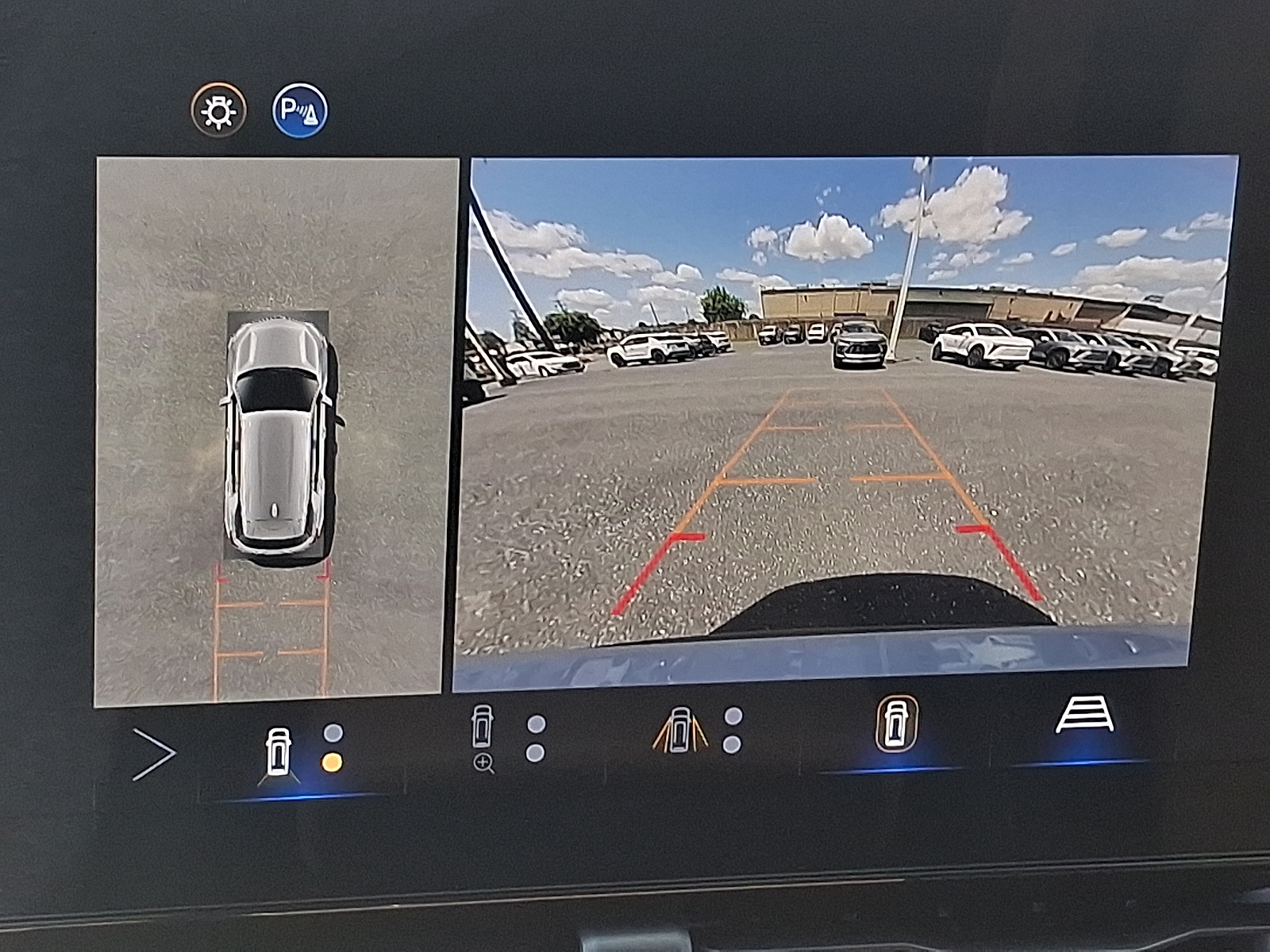 2026 Chevrolet Equinox AWD ACTIV - Polar White Tricoat - G4J exterior view 2