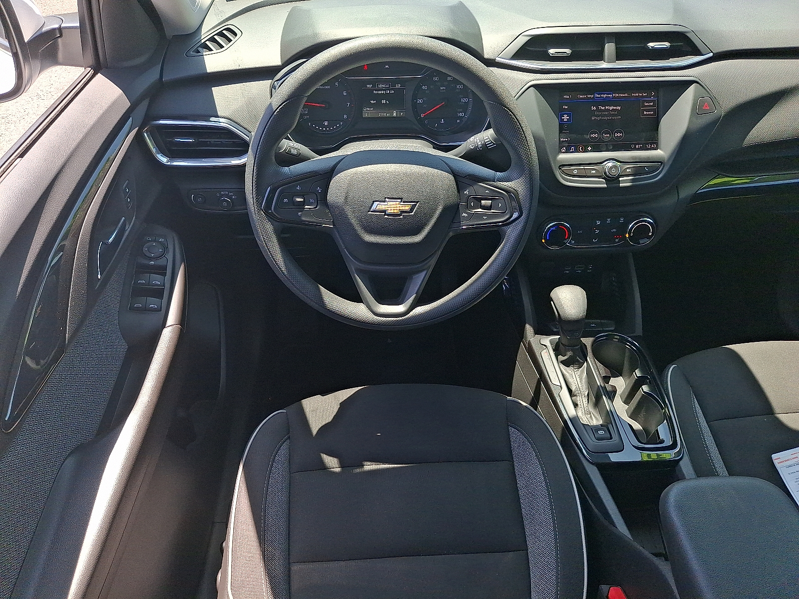 2023 Chevrolet Trailblazer FWD LT - Summit White - GAZ exterior view 14
