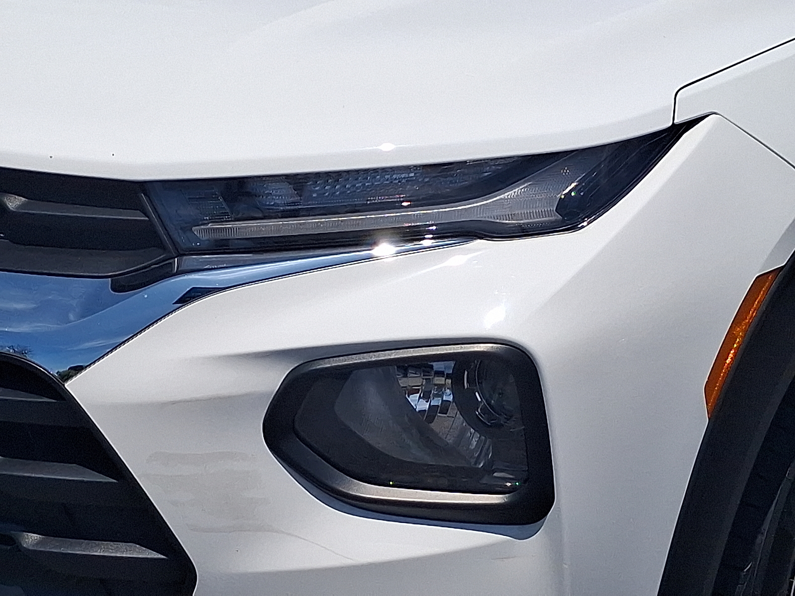 2023 Chevrolet Trailblazer FWD LT - Summit White - GAZ exterior view 11