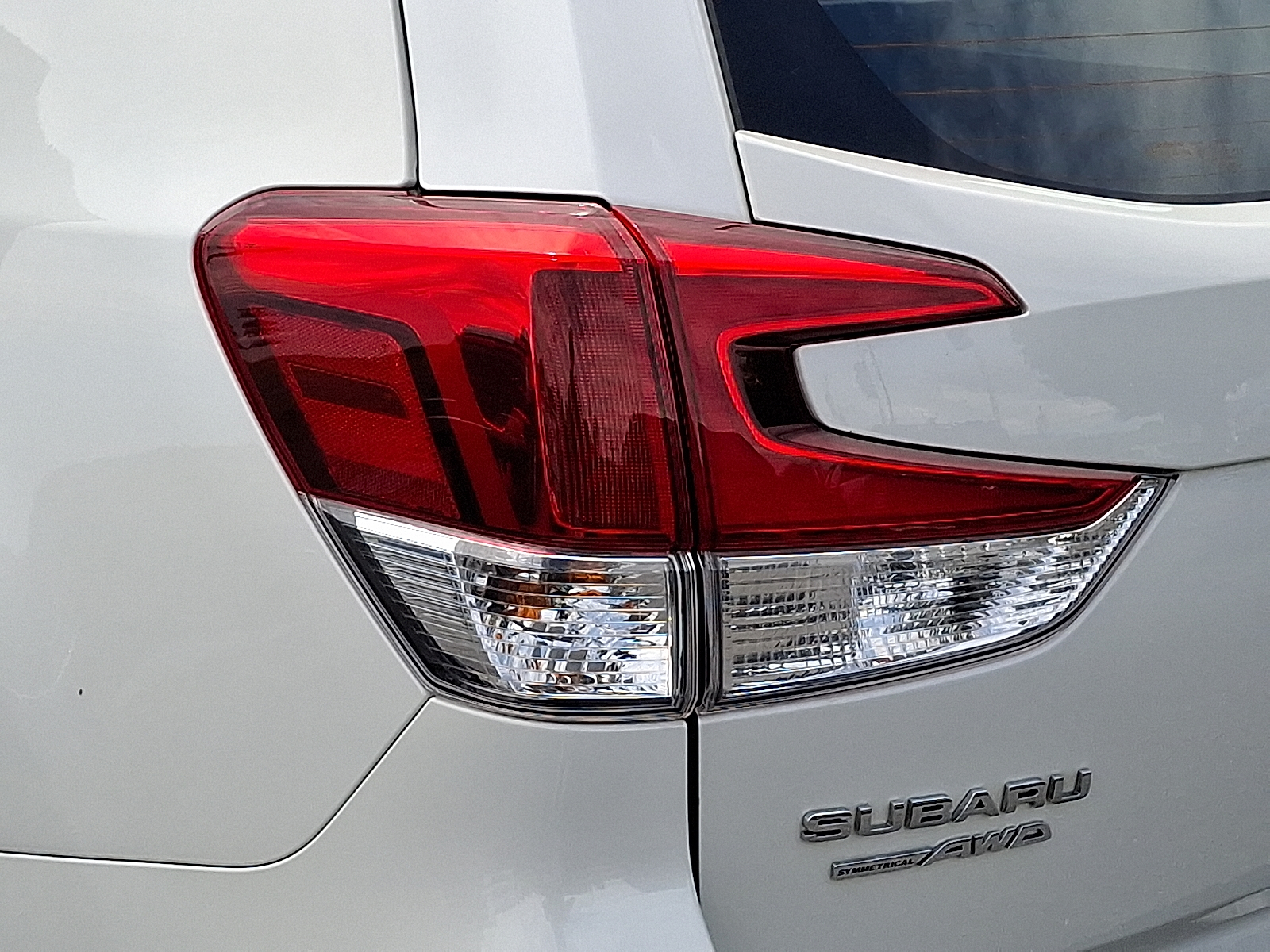 2019 Subaru Forester - Crystal White Pearl - WH6 exterior view 10
