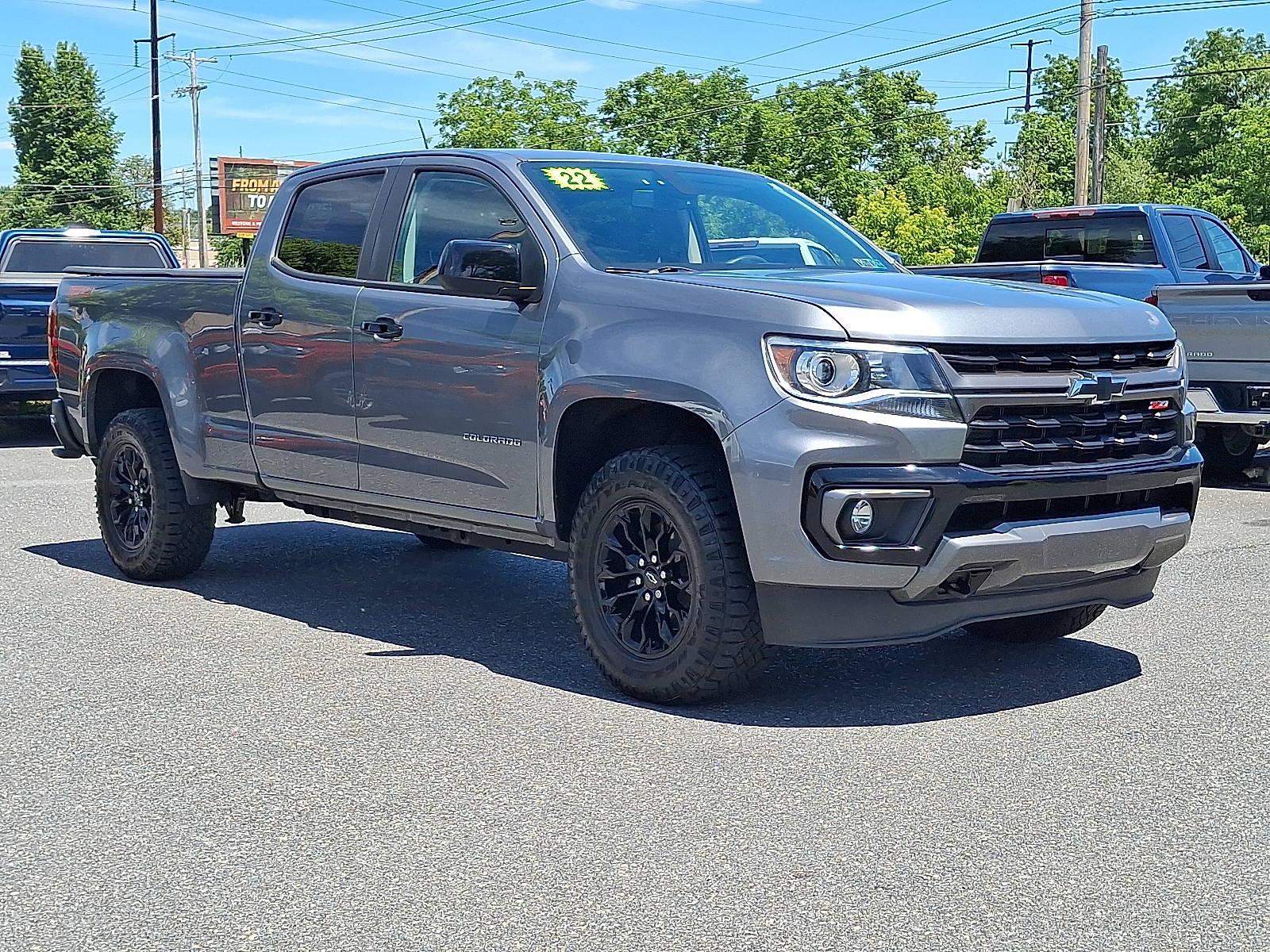 2022 Chevrolet Colorado 4WD Crew Cab Long Box Z71 - Satin Steel Metallic - G9K exterior view 6