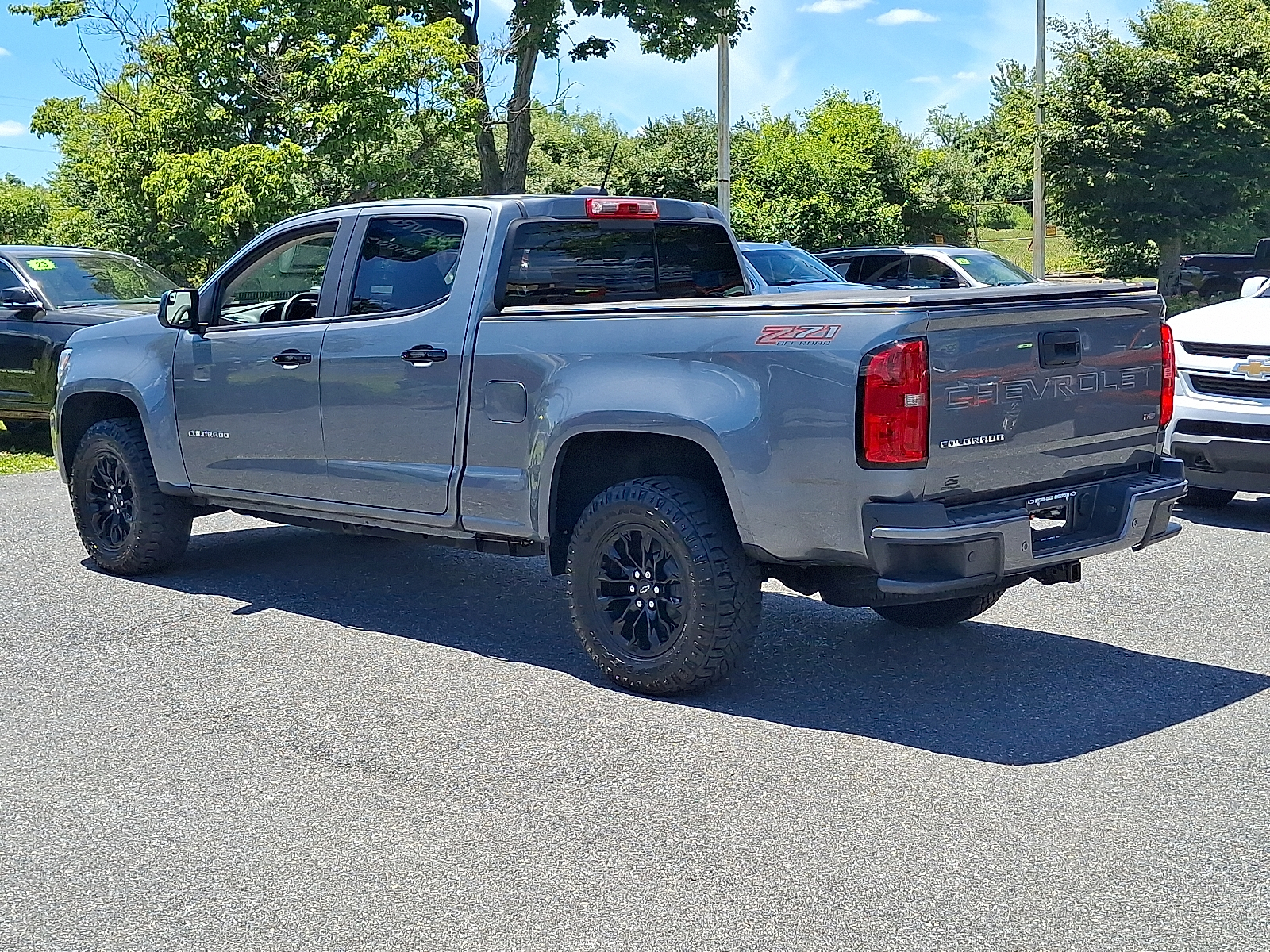 2022 Chevrolet Colorado 4WD Crew Cab Long Box Z71 - Satin Steel Metallic - G9K exterior view 7
