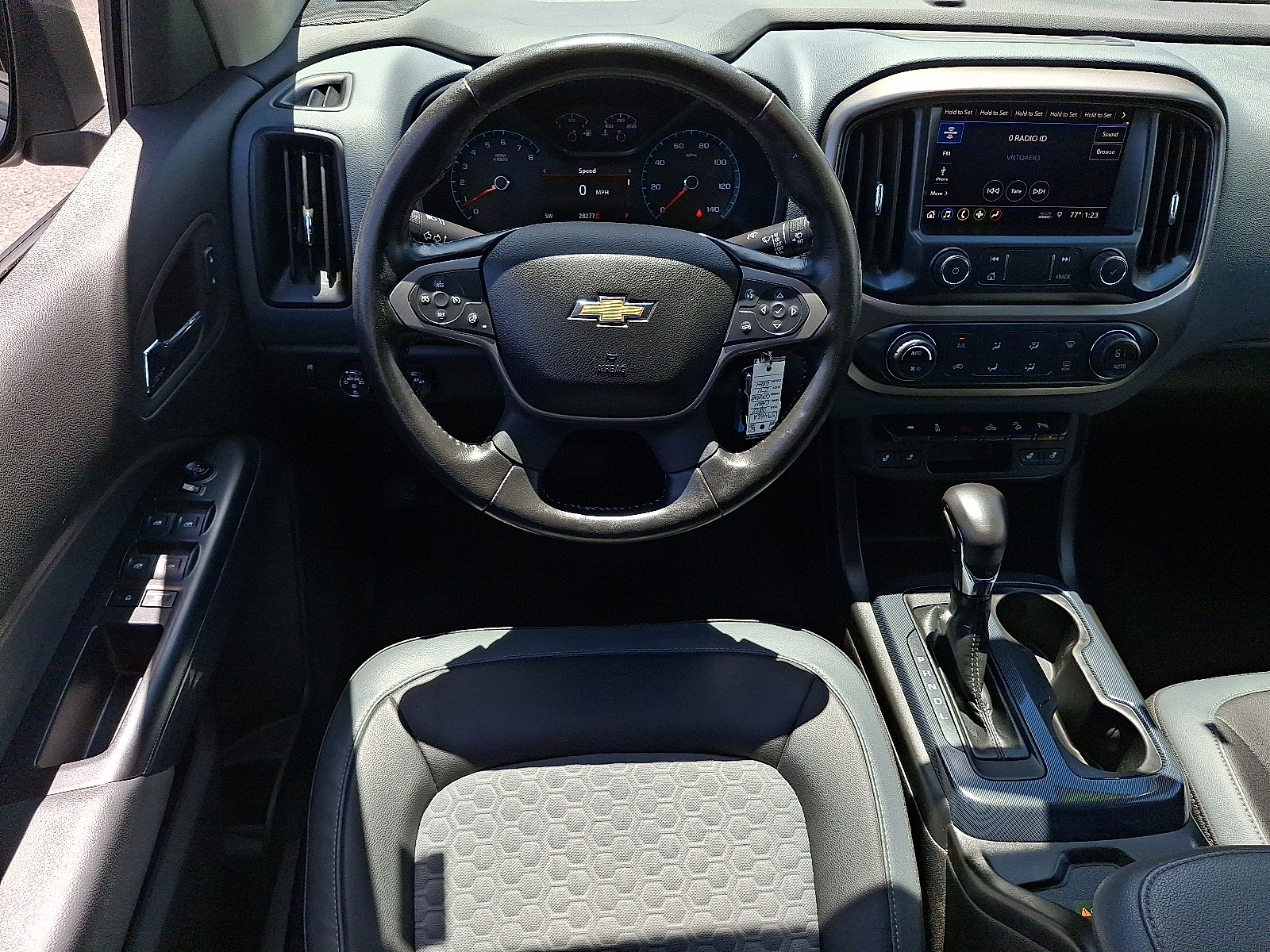 2022 Chevrolet Colorado 4WD Crew Cab Long Box Z71 - Satin Steel Metallic - G9K exterior view 15