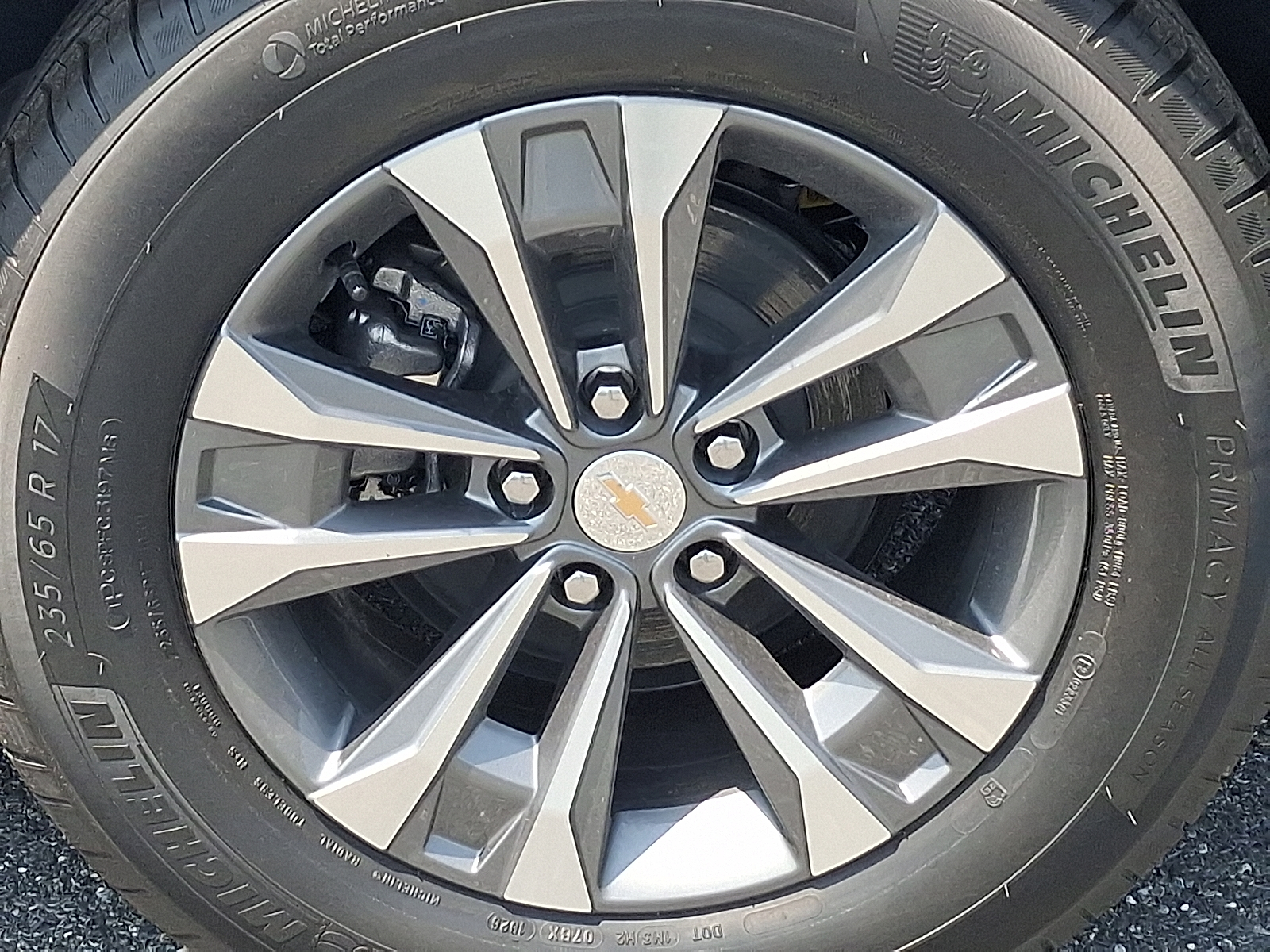 2026 Chevrolet Equinox AWD LT - Summit White - GAZ exterior view 8