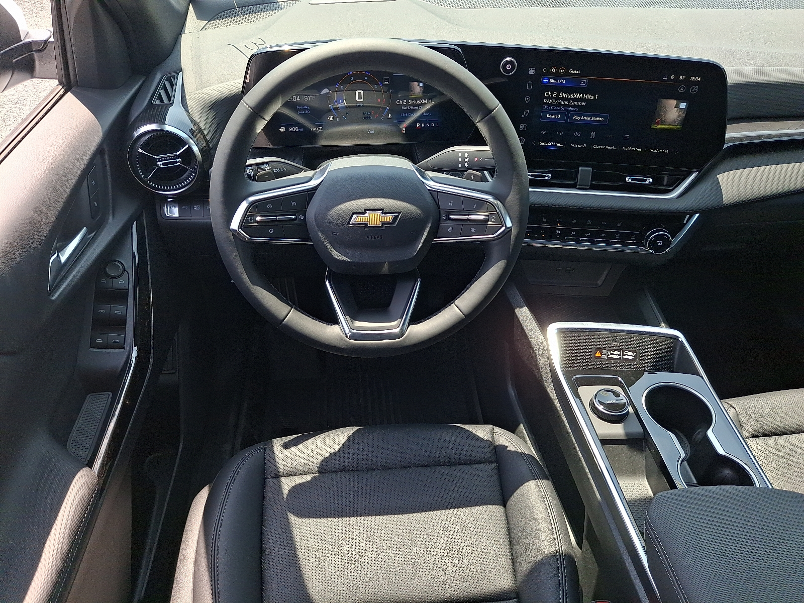 2026 Chevrolet Equinox AWD LT - Summit White - GAZ exterior view 10