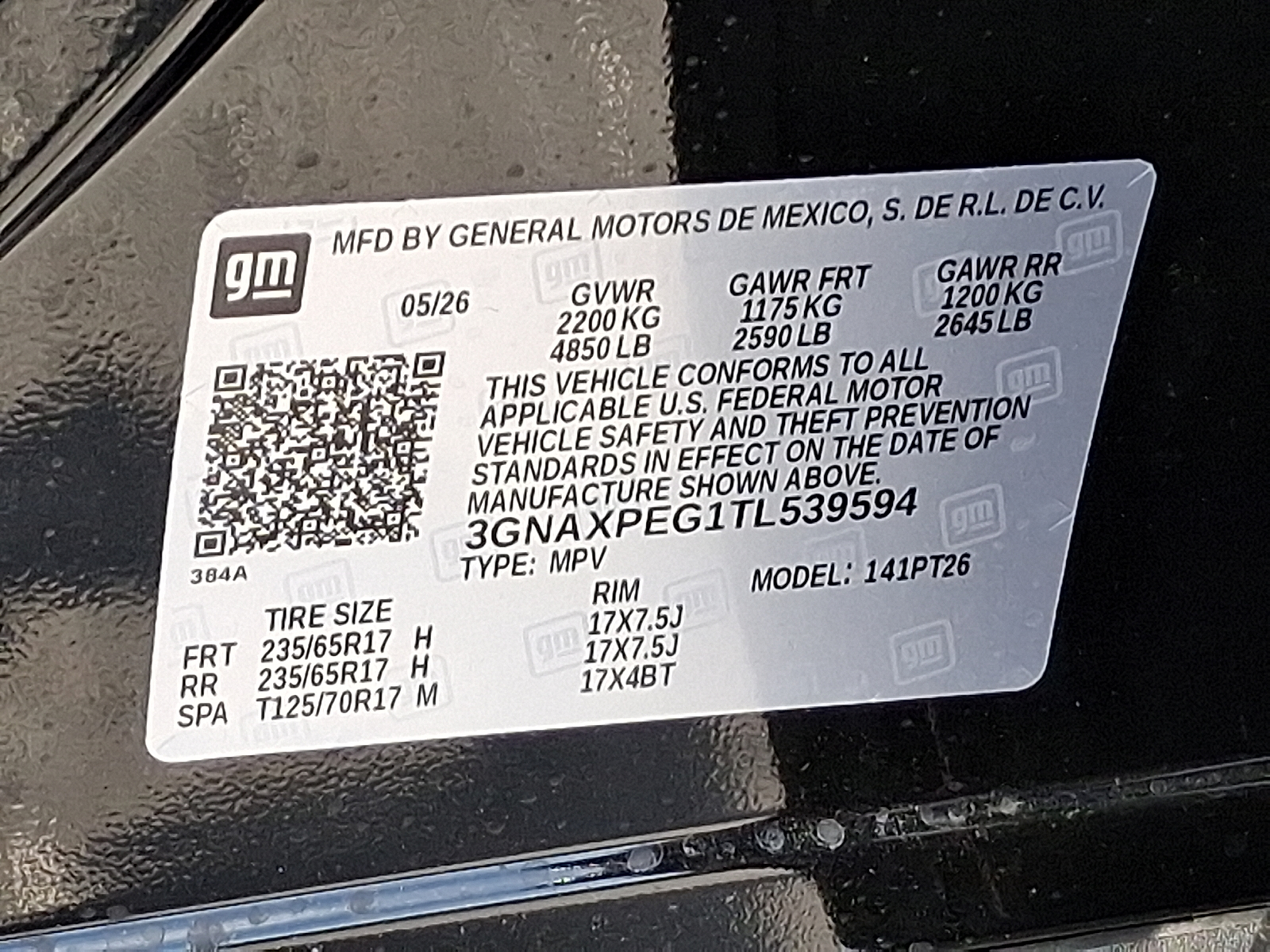 2026 Chevrolet Equinox AWD LT - Mosaic Black Metallic - GB8 exterior view 17