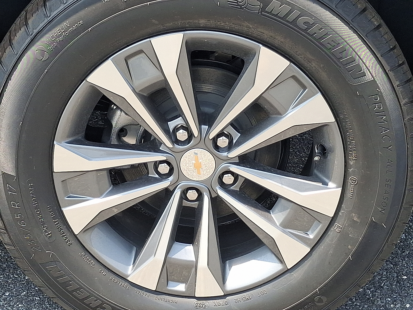 2026 Chevrolet Equinox AWD LT - Sterling Gray Metallic - GXD exterior view 8