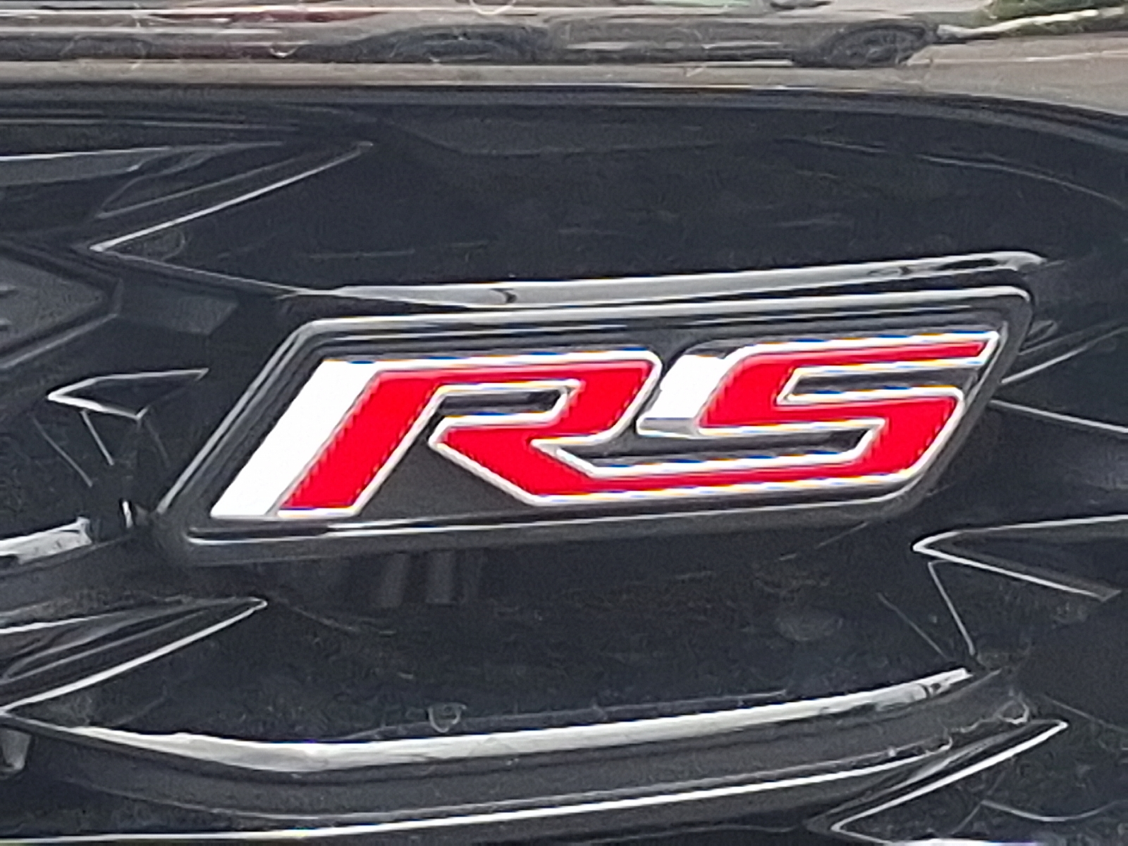 2026 Chevrolet Trax FWD 2RS - Mosaic Black Metallic - GB0 exterior view 19