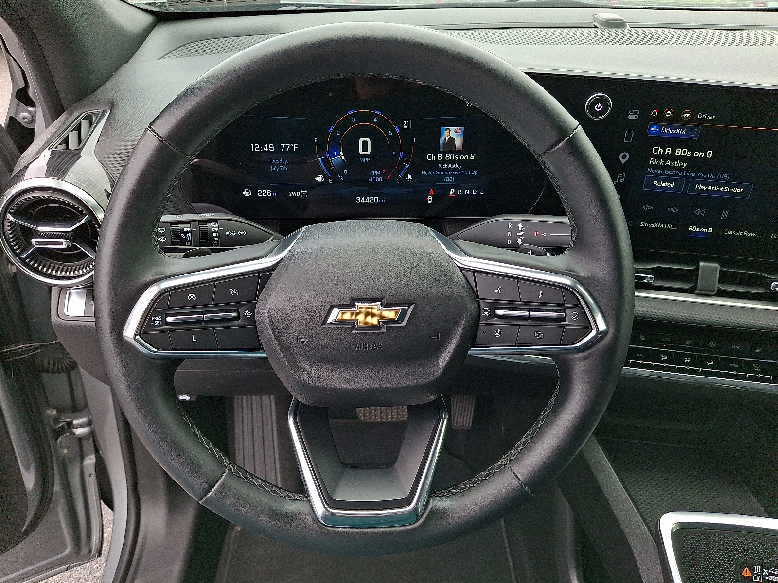 2025 Chevrolet Equinox AWD LT - Sterling Gray Metallic - GXD exterior view 18