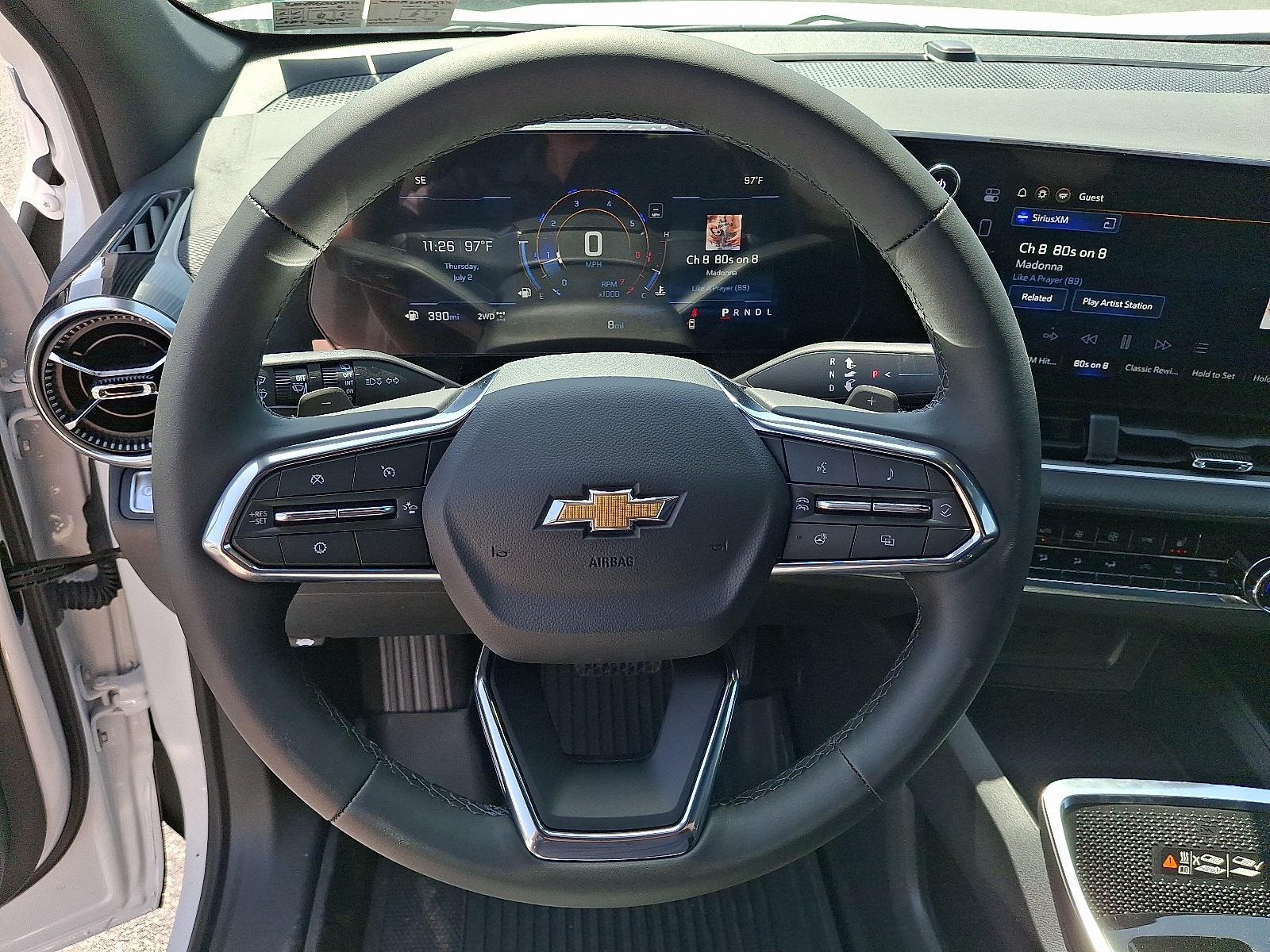 2026 Chevrolet Equinox AWD LT - Summit White - GAZ exterior view 13