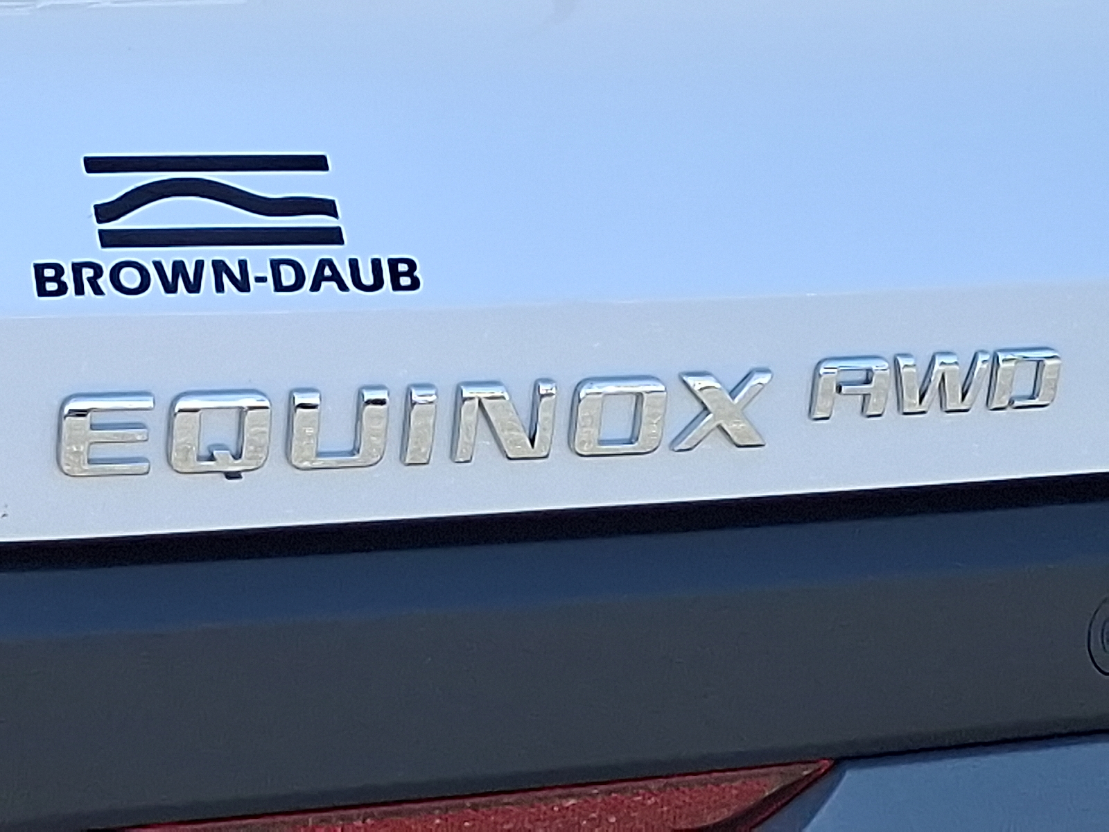 2026 Chevrolet Equinox AWD LT - Summit White - GAZ exterior view 20