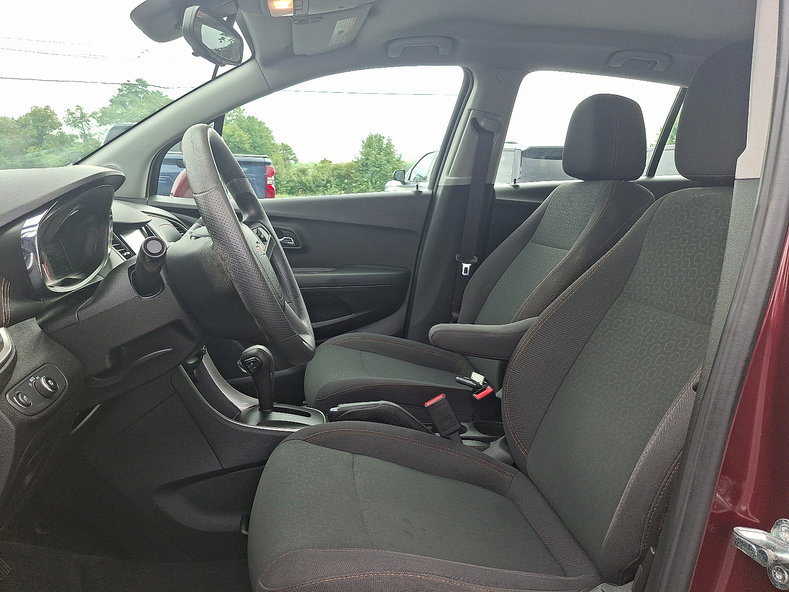 2017 Chevrolet Trax LS - Crimson Metallic - G7T exterior view 15