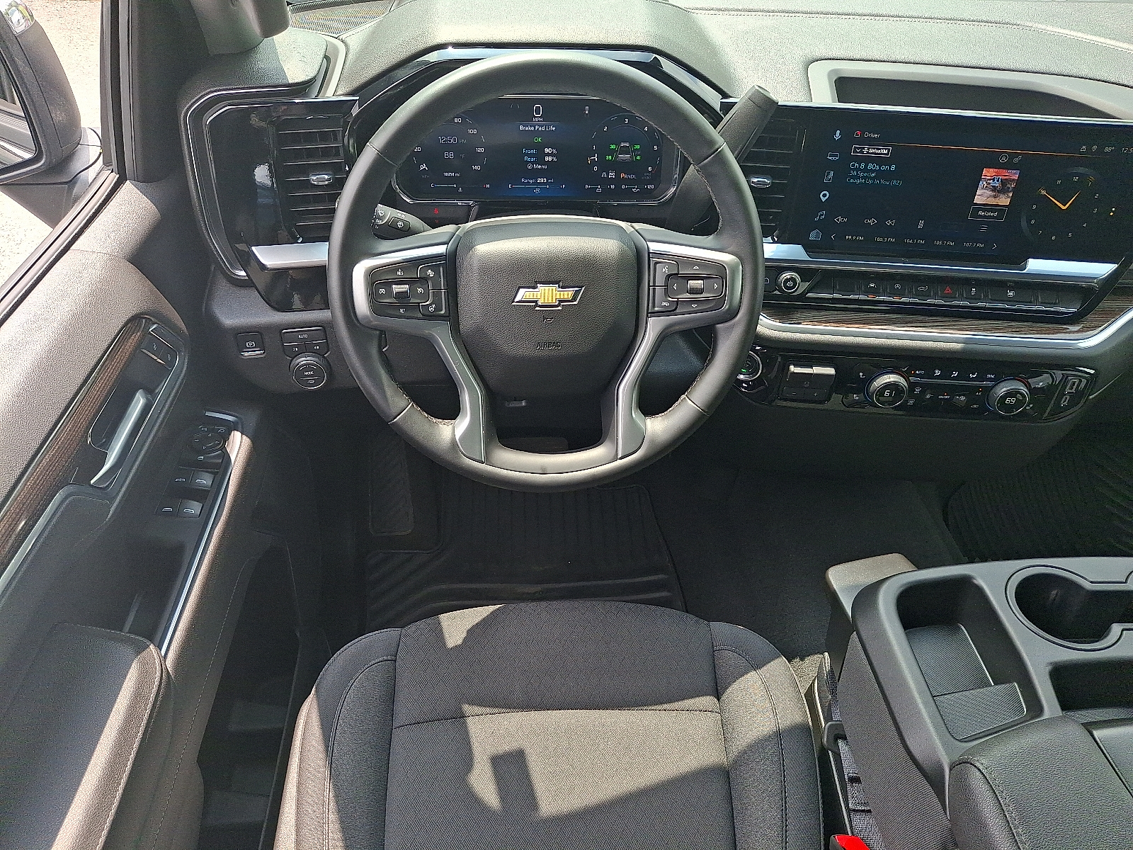 2026 Chevrolet Silverado 1500 4WD Crew Cab Standard Bed LT - Black - GBA exterior view 15