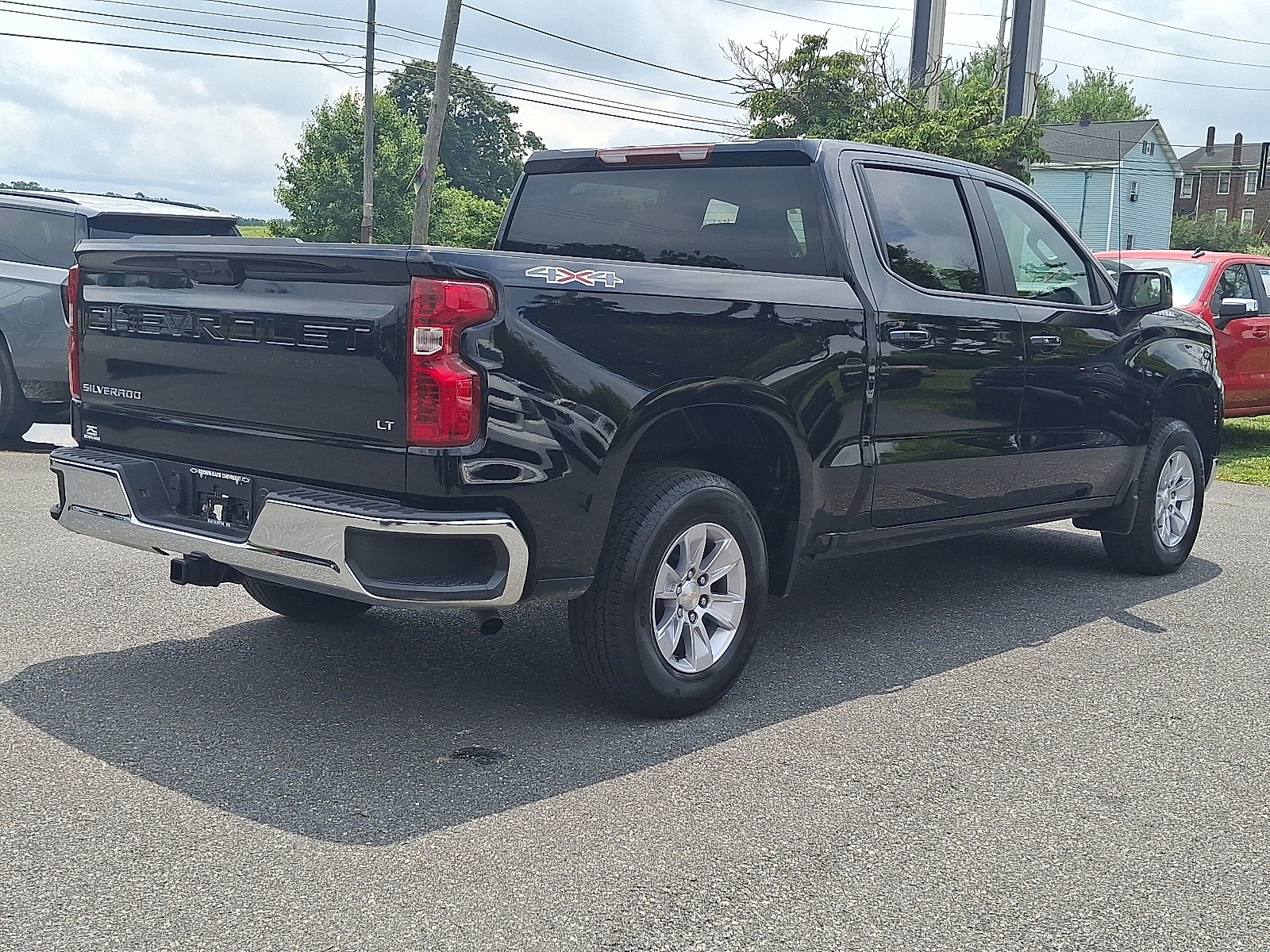 2026 Chevrolet Silverado 1500 4WD Crew Cab Standard Bed LT - Black - GBA exterior view 9