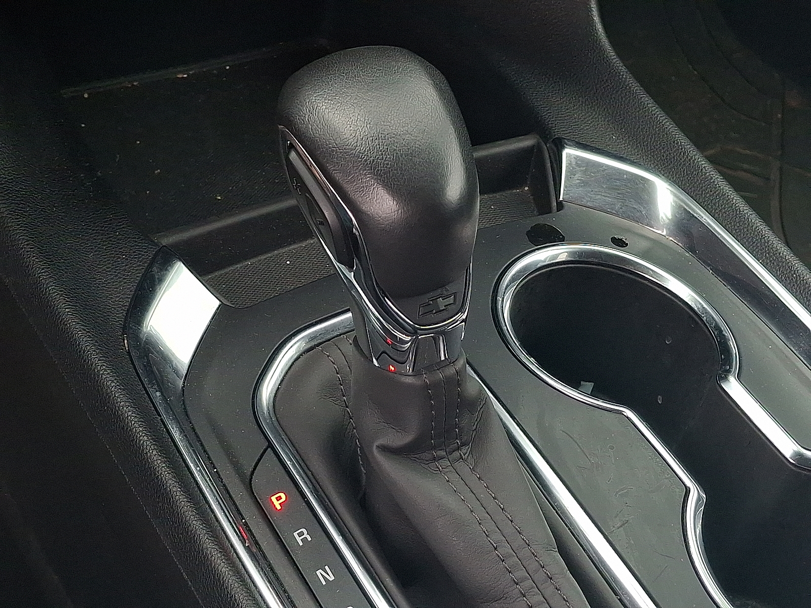 2021 Chevrolet Traverse AWD LT Leather - Silver Ice Metallic - GAN exterior view 20