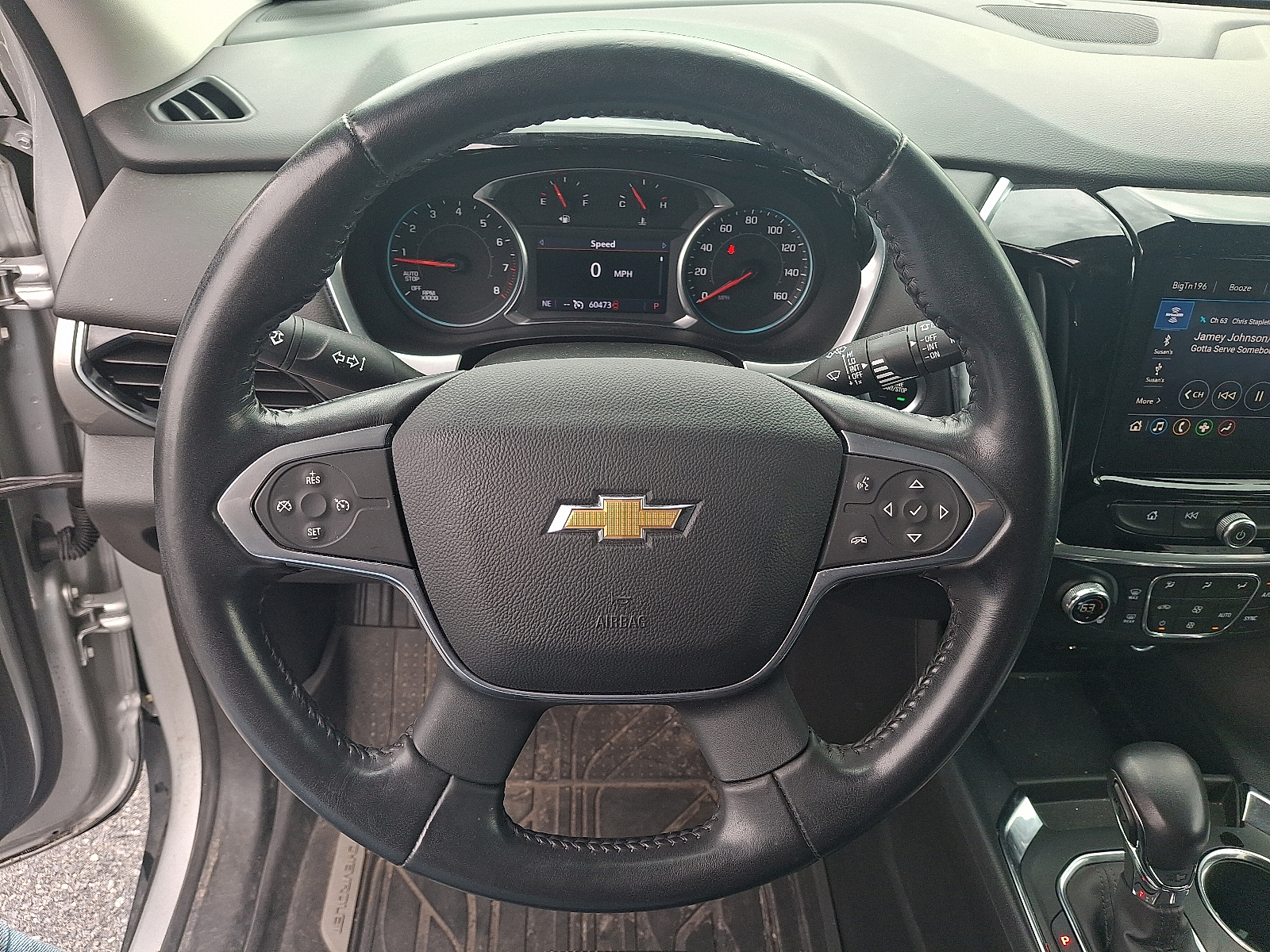 2021 Chevrolet Traverse AWD LT Leather - Silver Ice Metallic - GAN exterior view 15