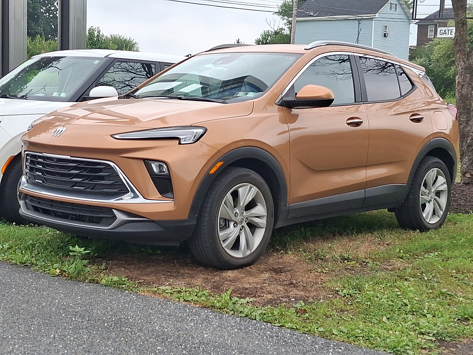 2024 Buick Encore GX Preferred FWD - Copper Ice Metallic - G98 exterior view 3