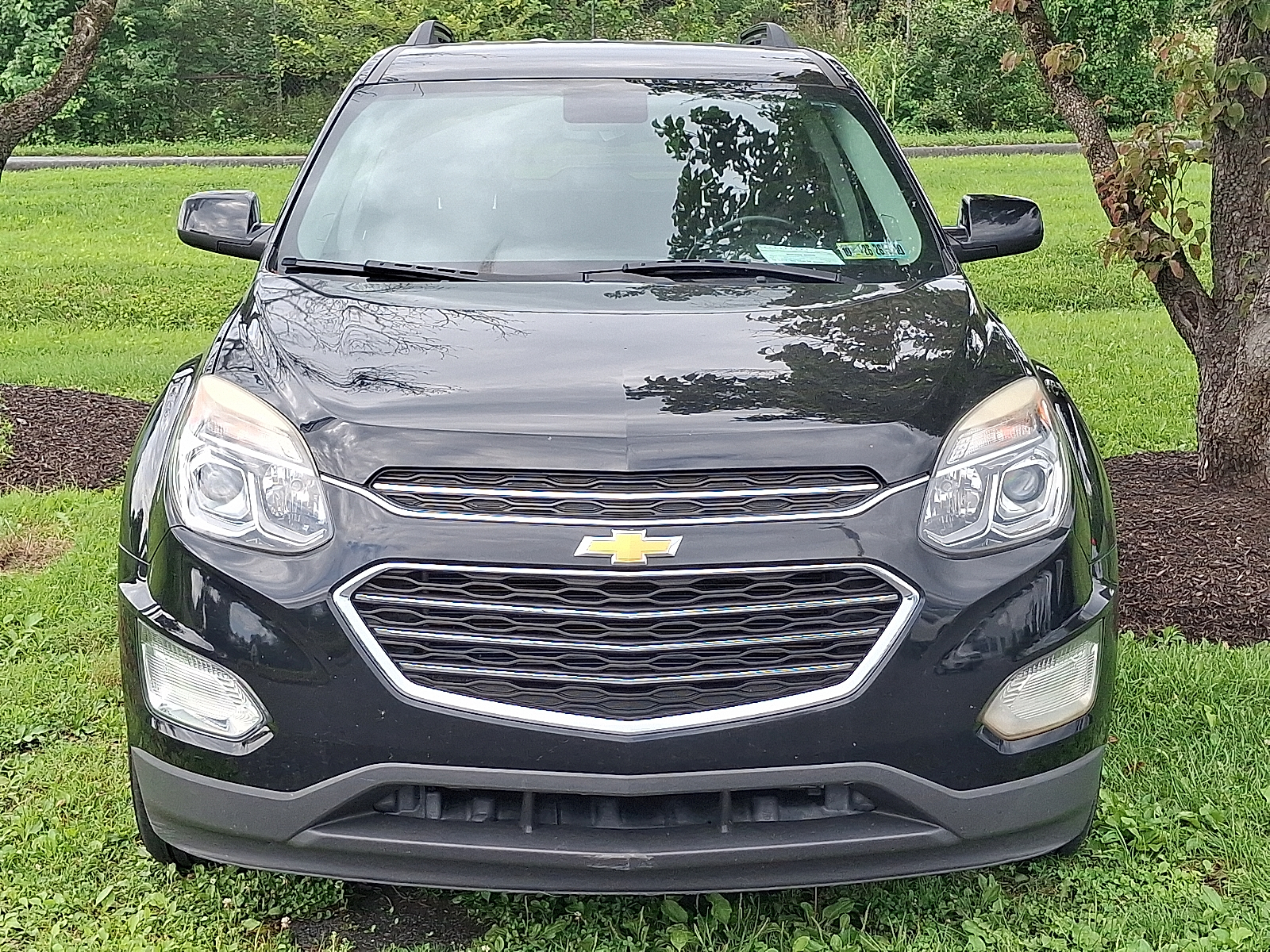 2017 Chevrolet Equinox LT - Mosaic Black Metallic - GB8 exterior view 2