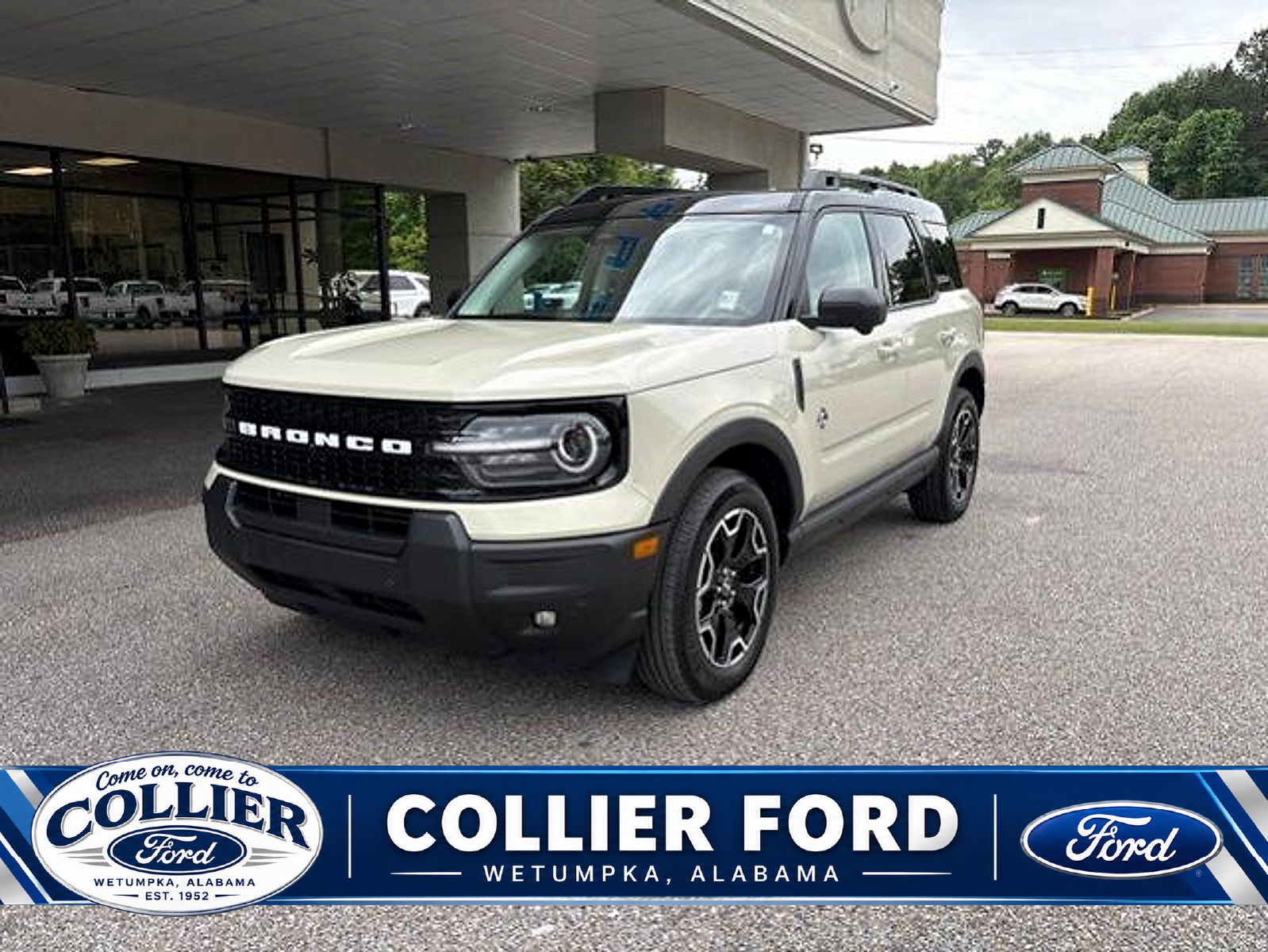 Desert Sand 2025 Ford Bronco Sport SUV / Crossover All-Wheel Drive Automatic