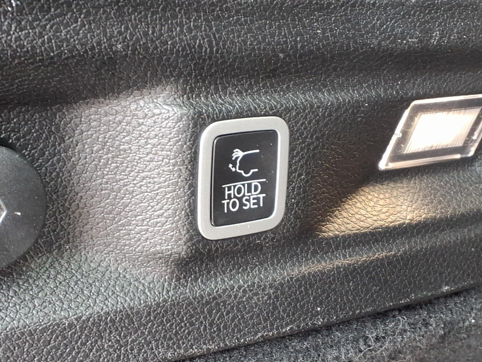 Used 2023 Jeep Grand Cherokee L SUV