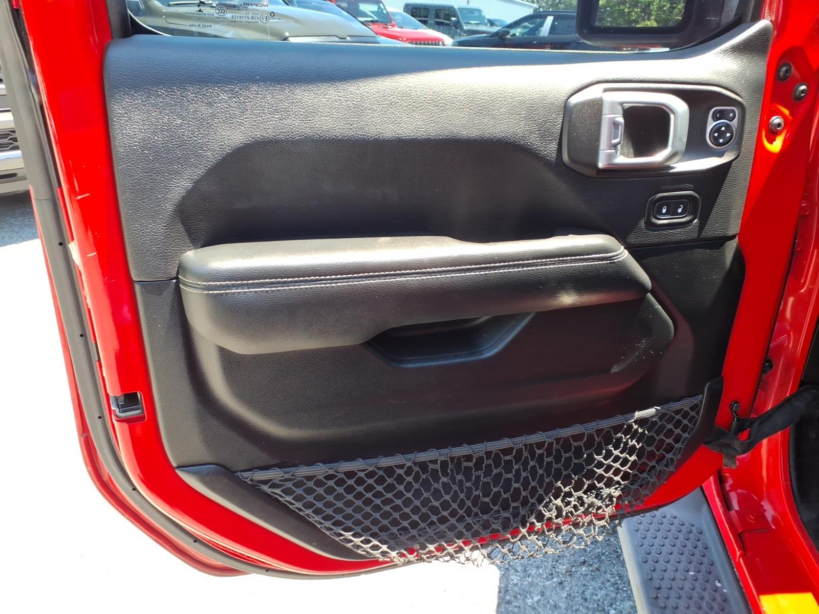 Used 2020 Jeep Wrangler SUV