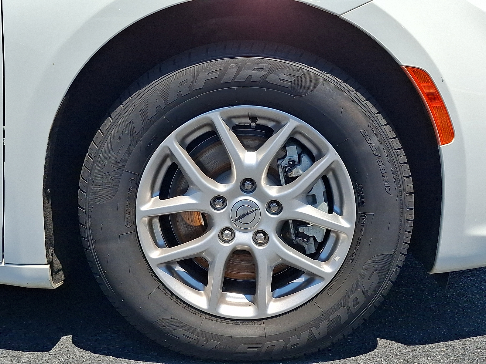 Used 2023 Chrysler Pacifica Van