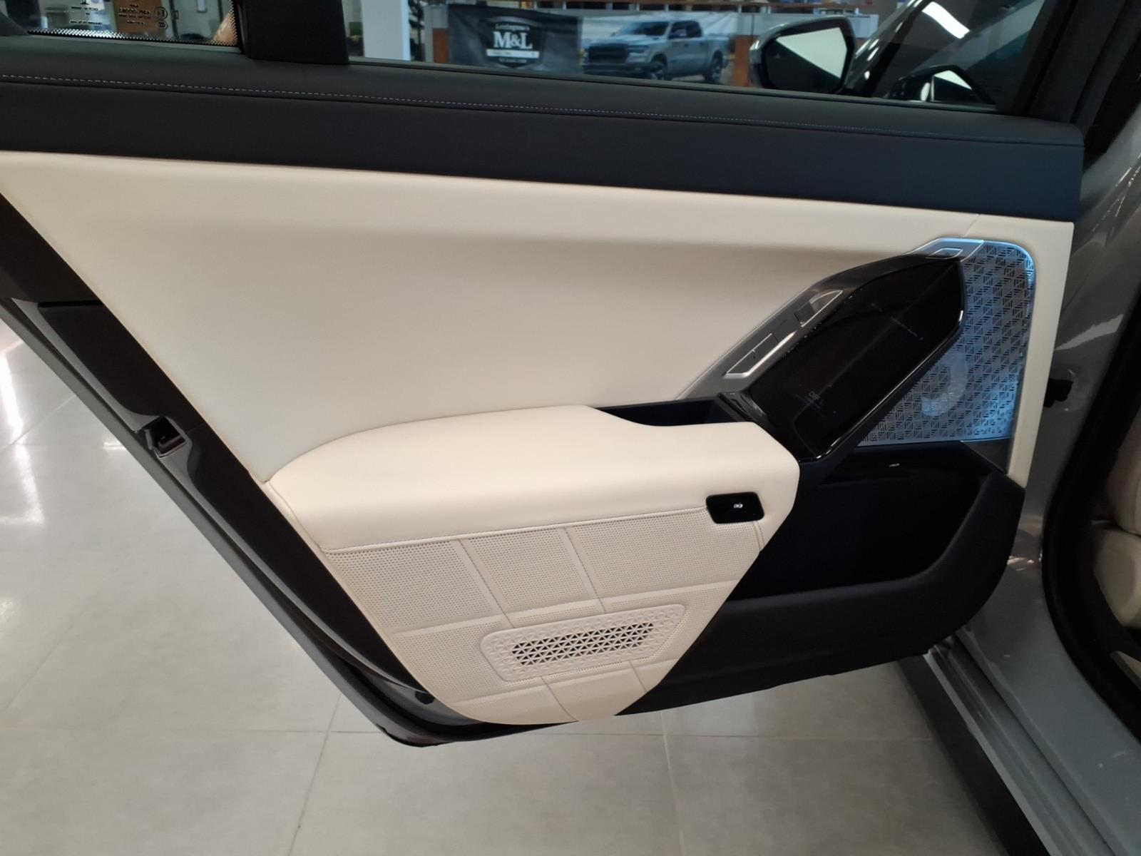 Used 2023 BMW 7 Series Sedan