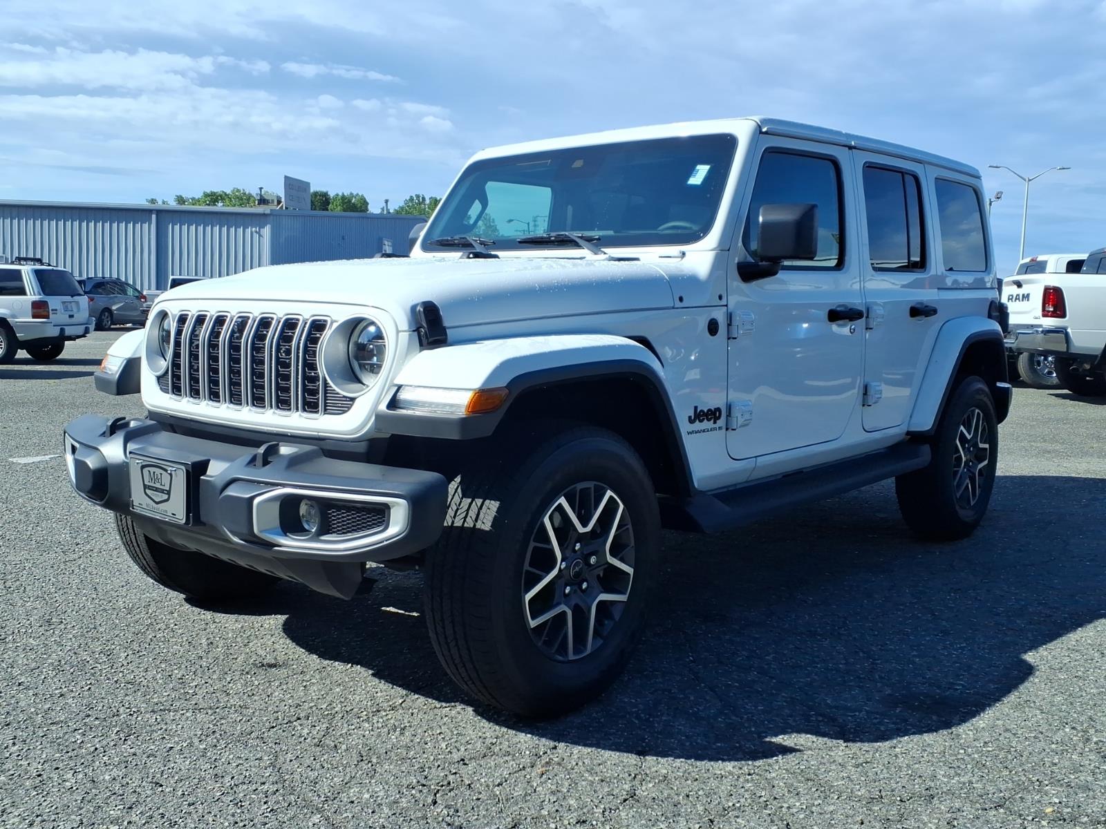 Used 2025 Jeep Wrangler SUV
