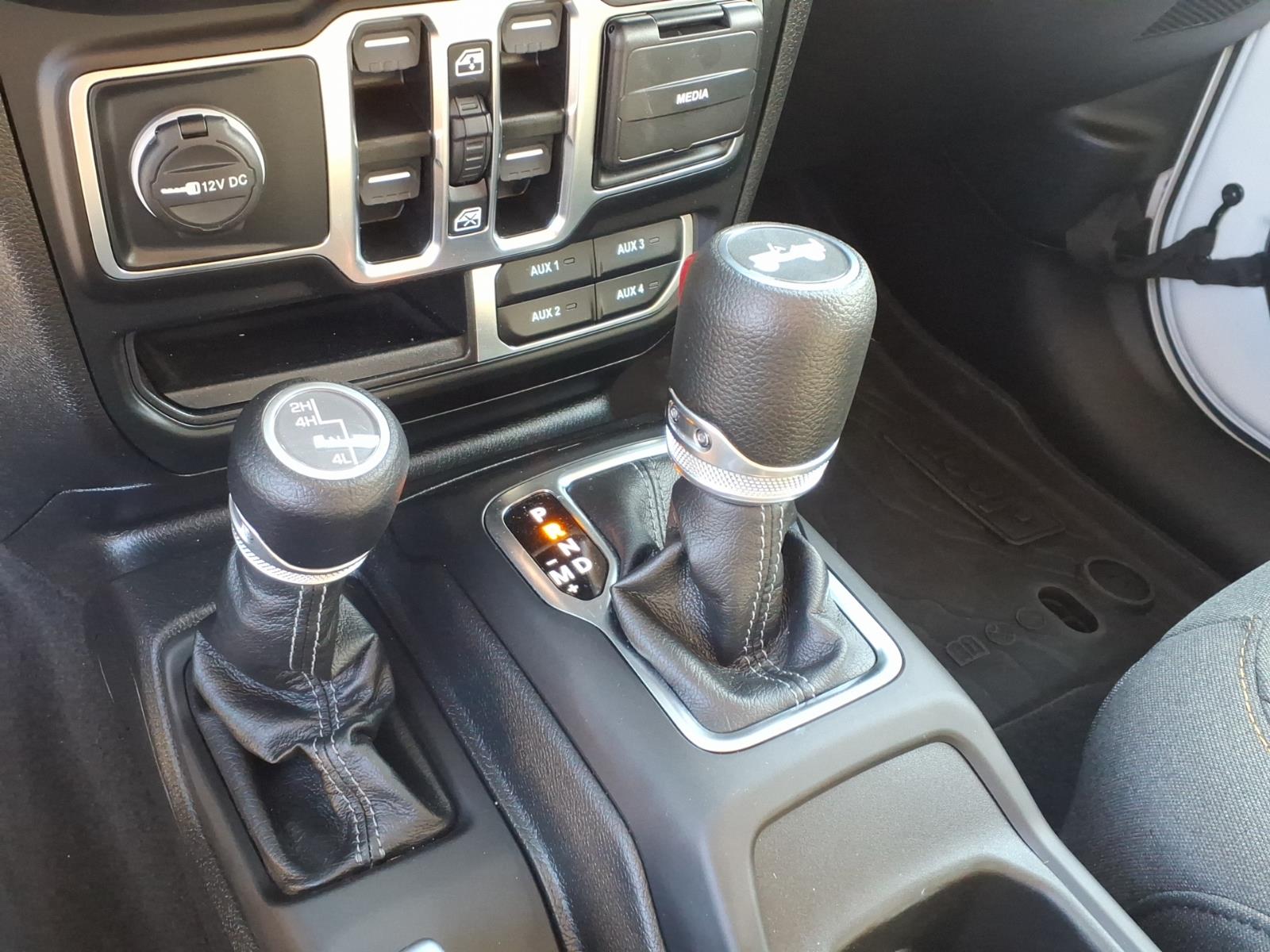 Used 2025 Jeep Wrangler SUV