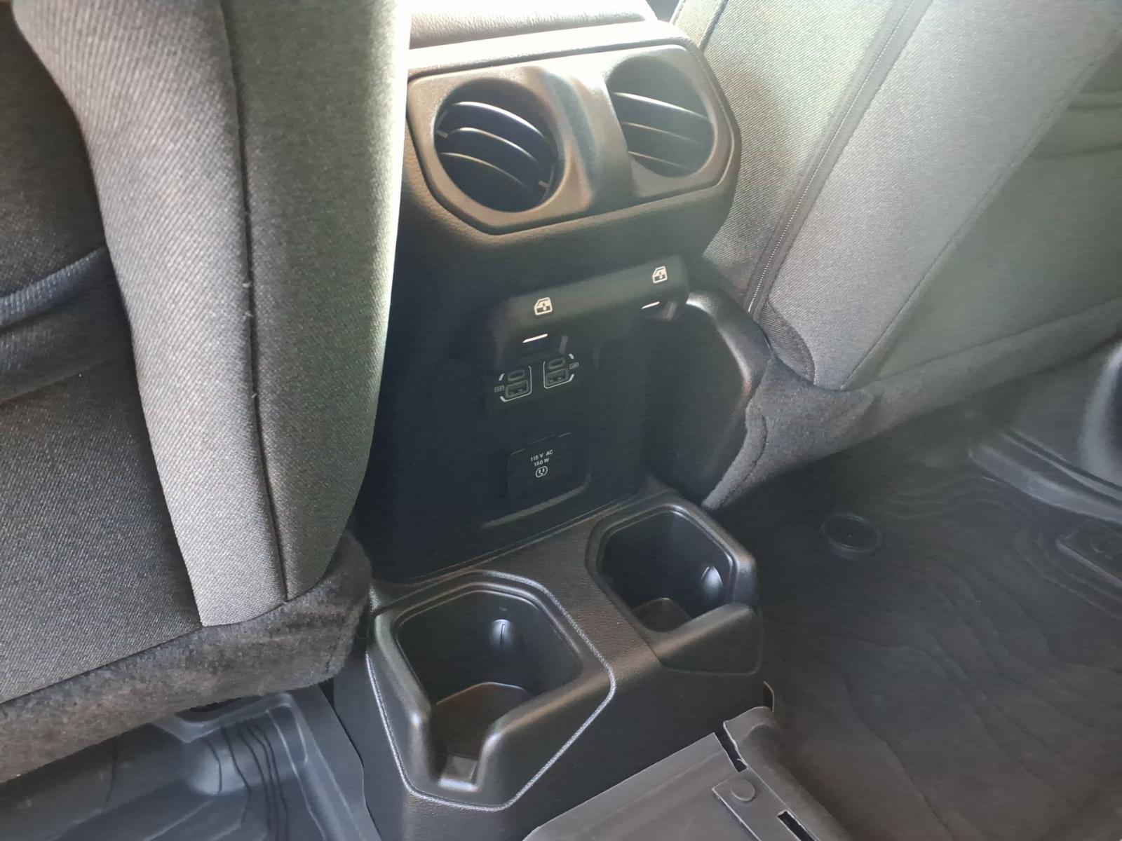 Used 2025 Jeep Wrangler SUV