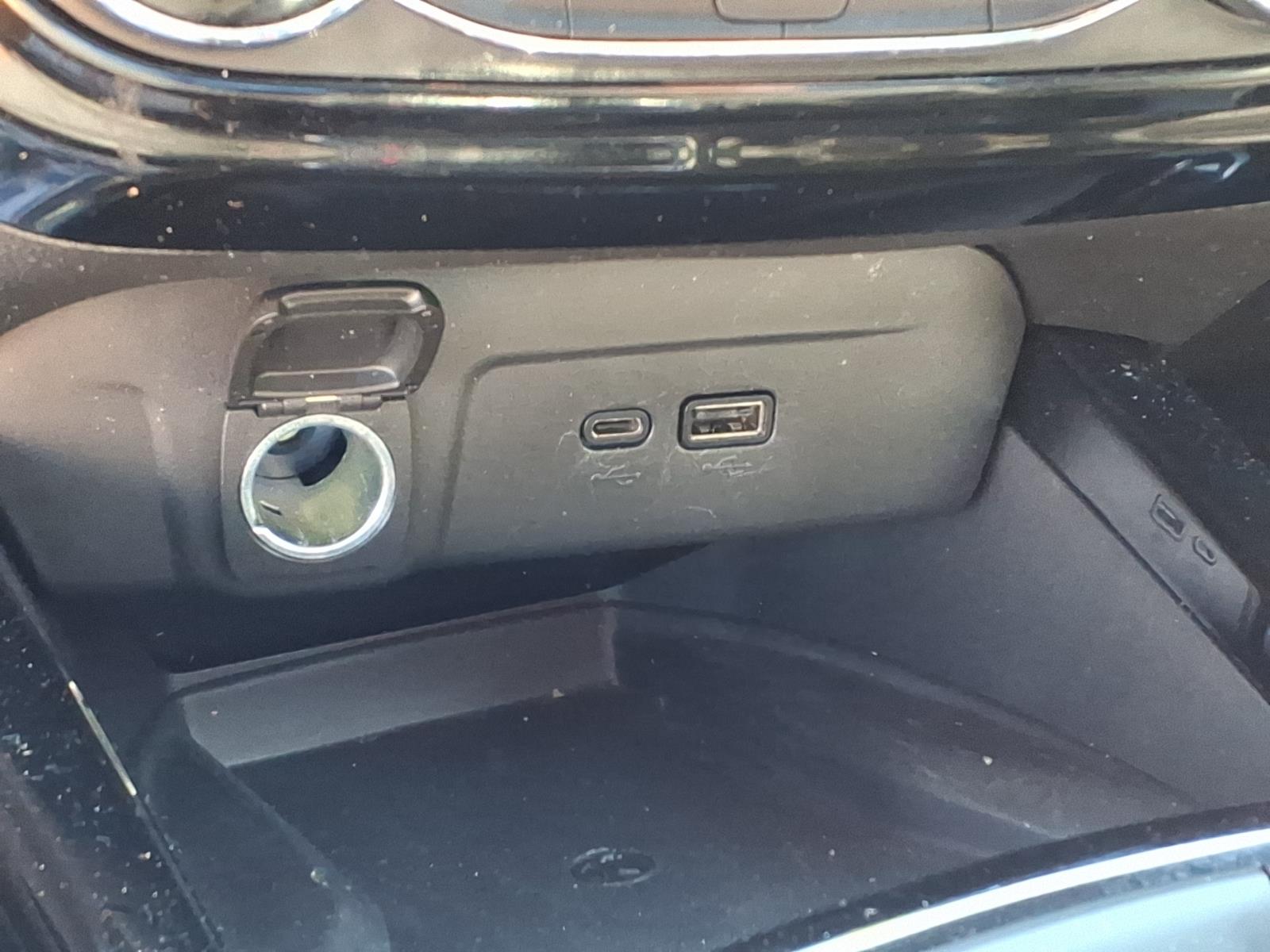 Used 2025 Chevrolet Trax SUV