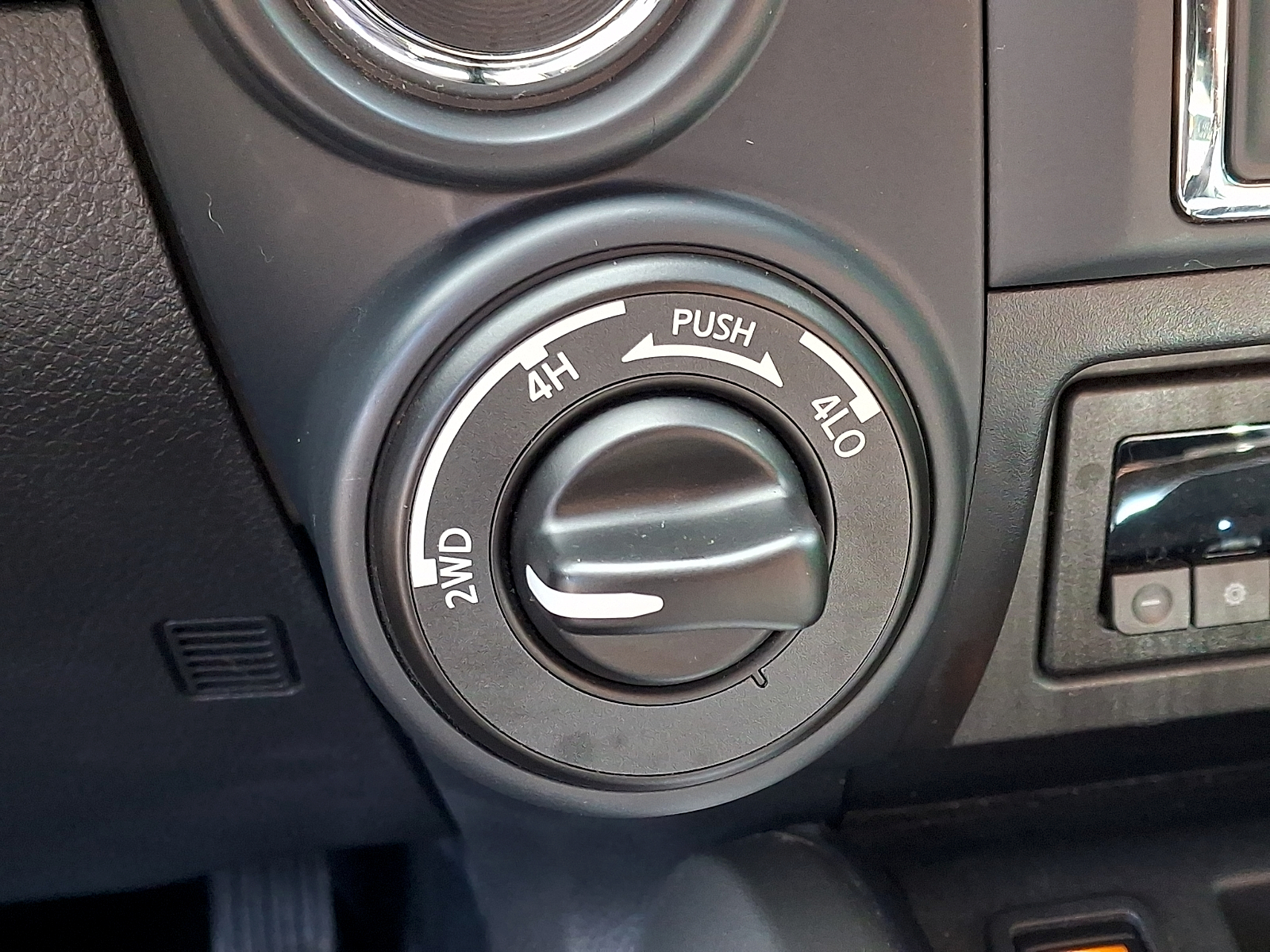 Used 2024 Nissan Titan Truck