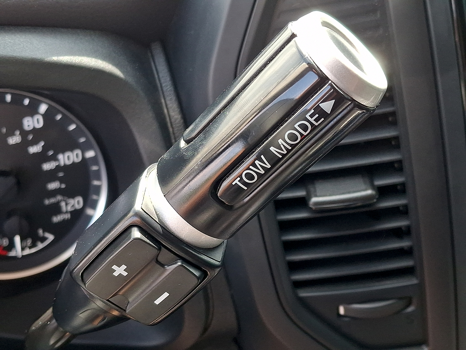 Used 2024 Nissan Titan Truck