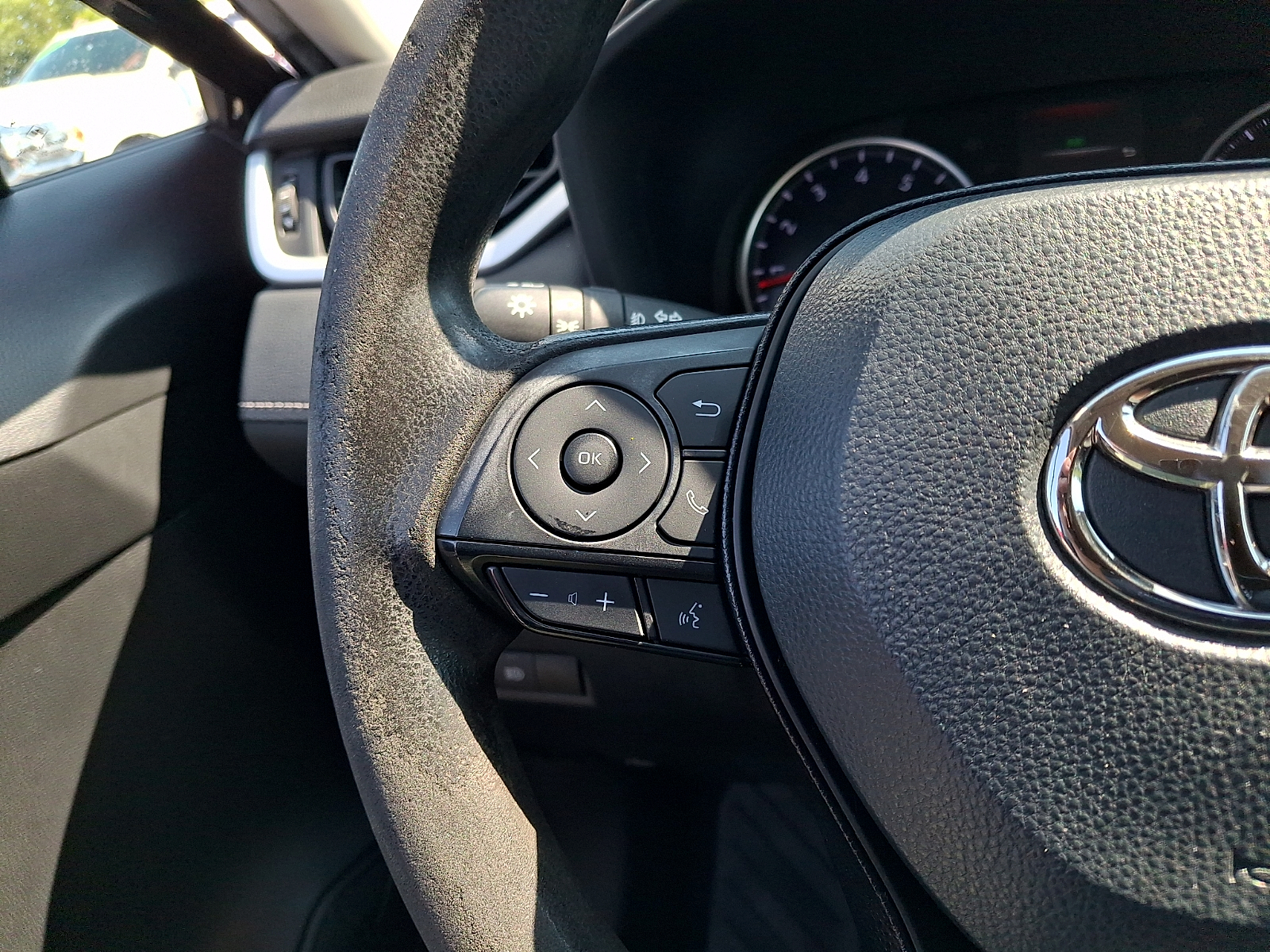 Used 2021 Toyota RAV4 SUV