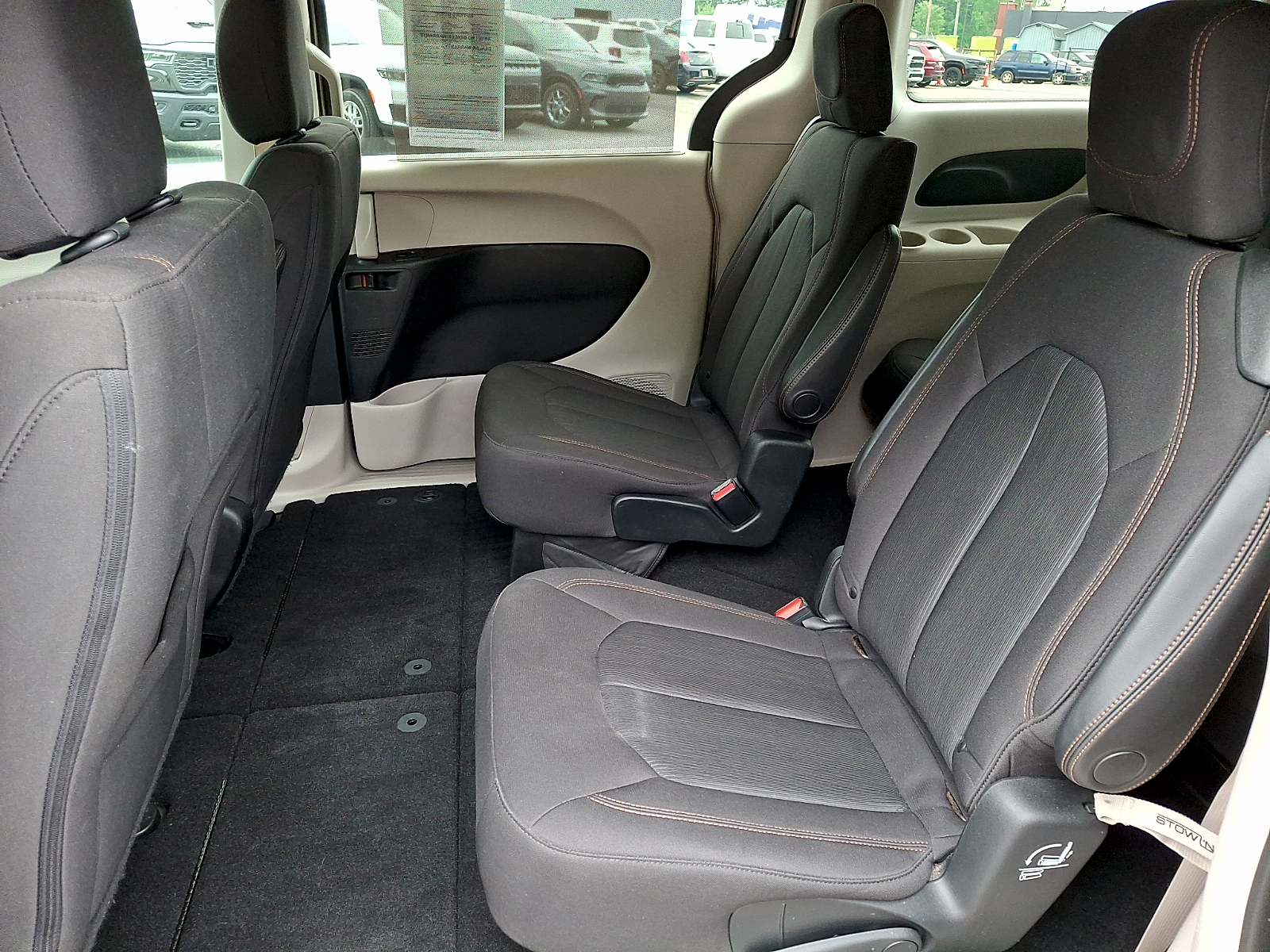 Used 2018 Chrysler Pacifica Van