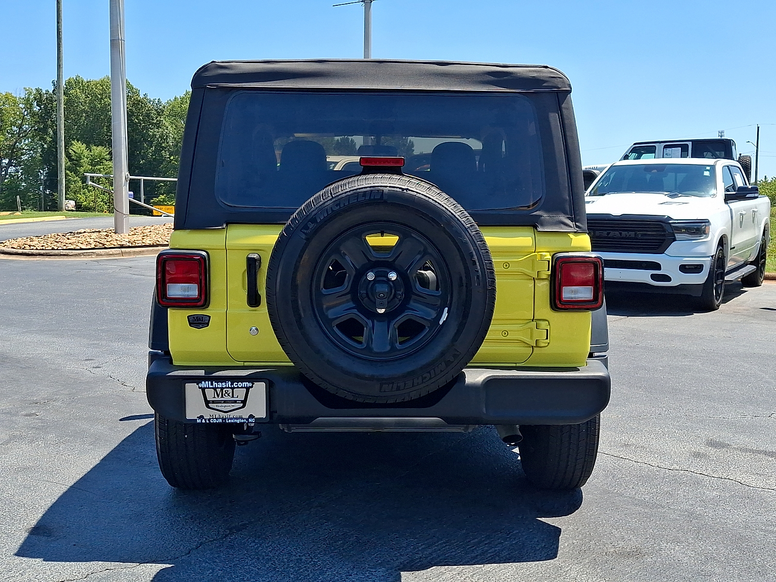 Used 2023 Jeep Wrangler SUV
