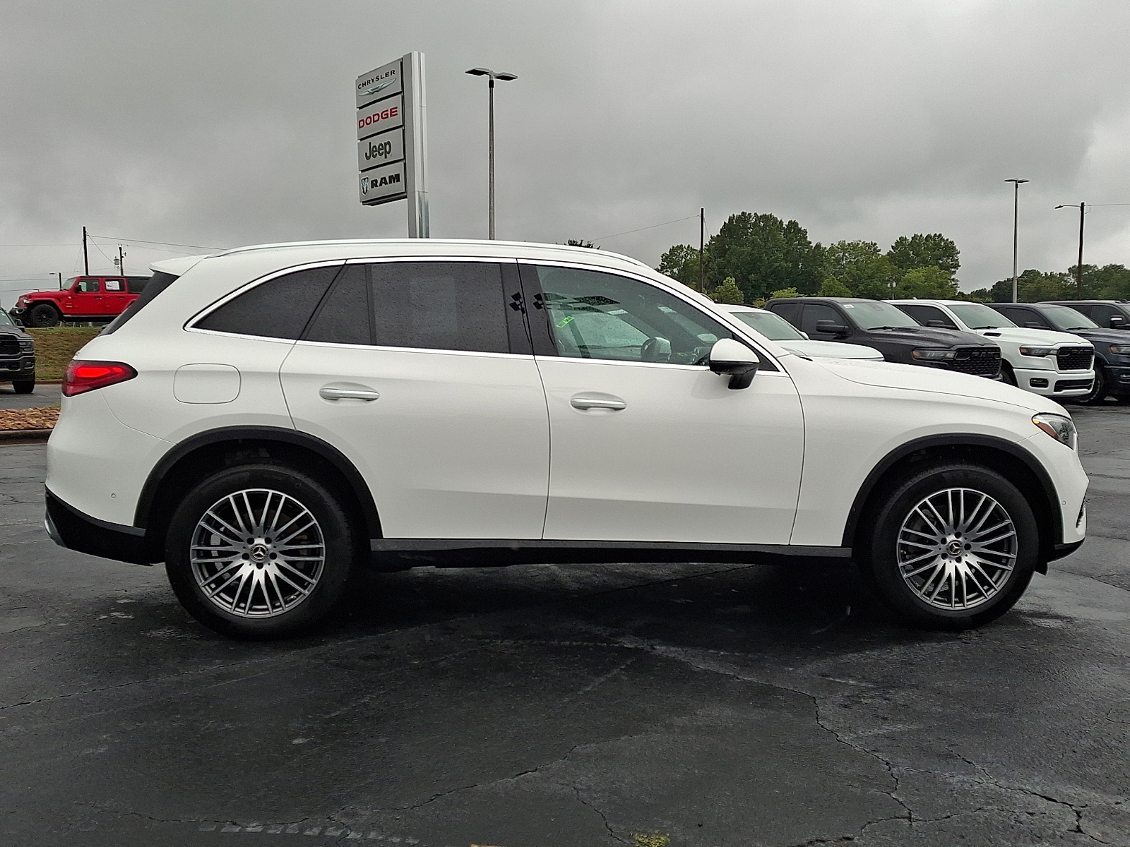 Used 2025 Mercedes-benz GLC SUV