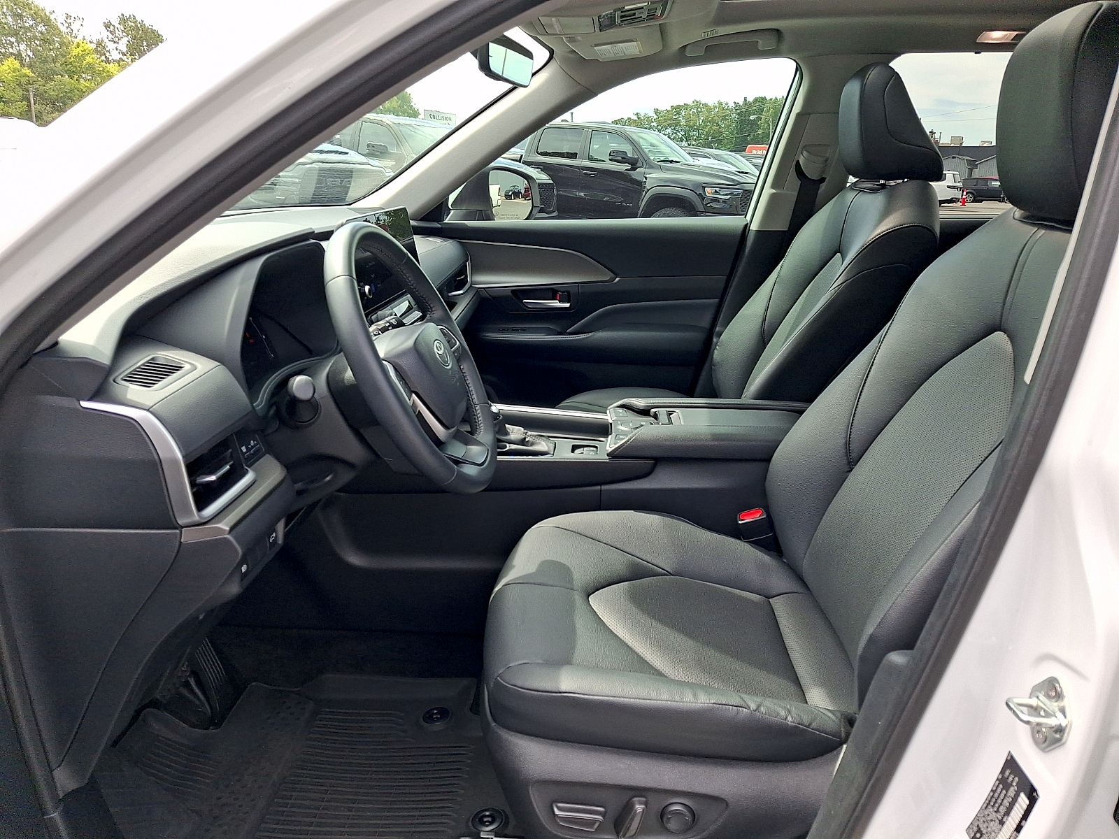 Used 2024 Toyota Grand Highlander SUV