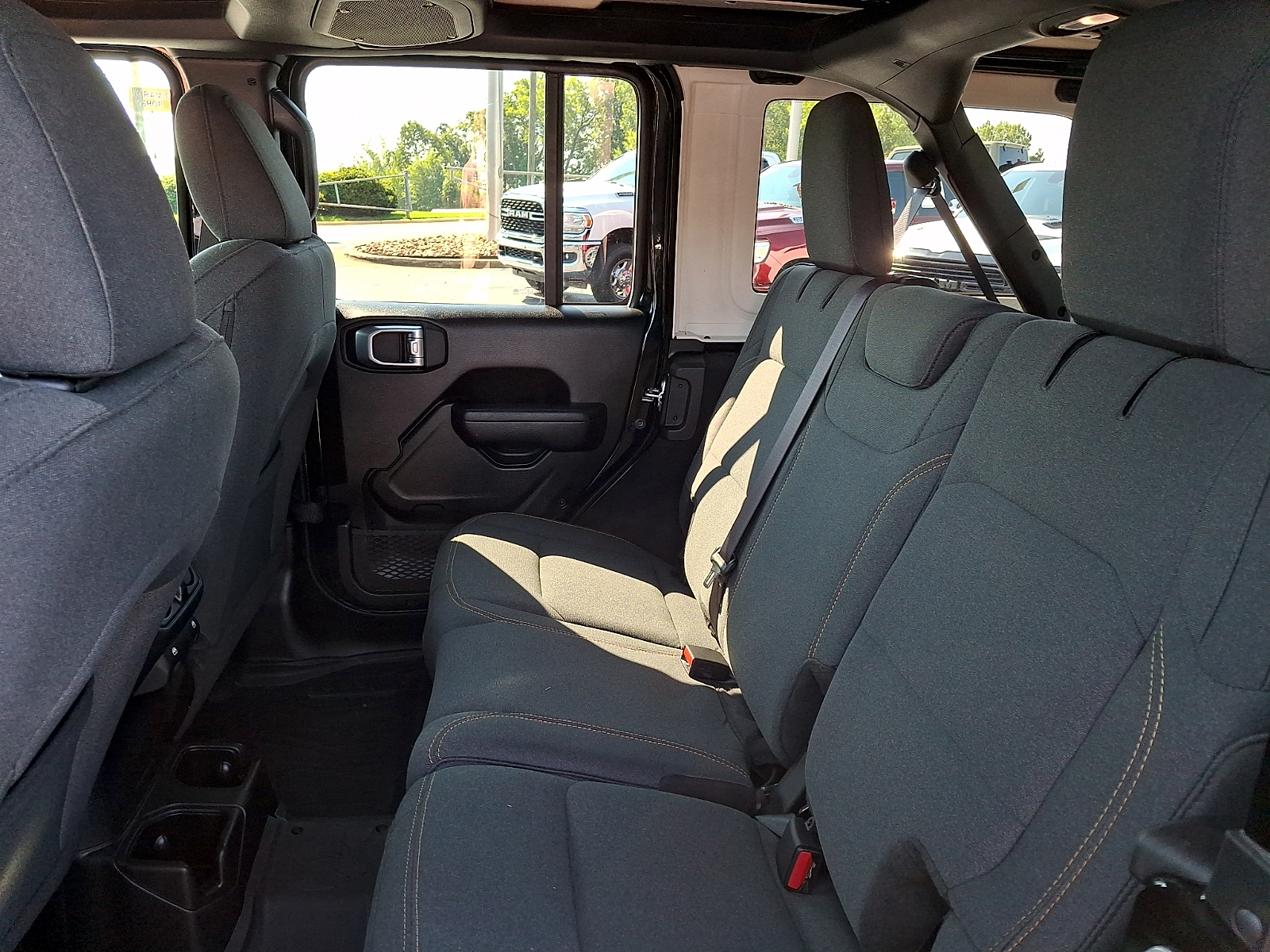 Used 2024 Jeep Wrangler SUV