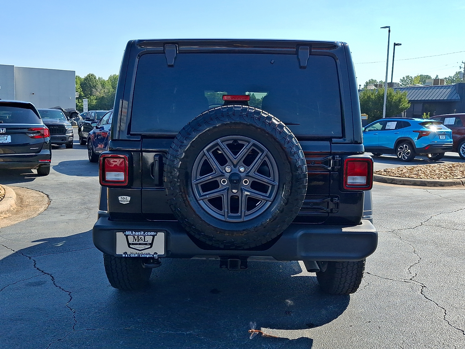 Used 2024 Jeep Wrangler SUV