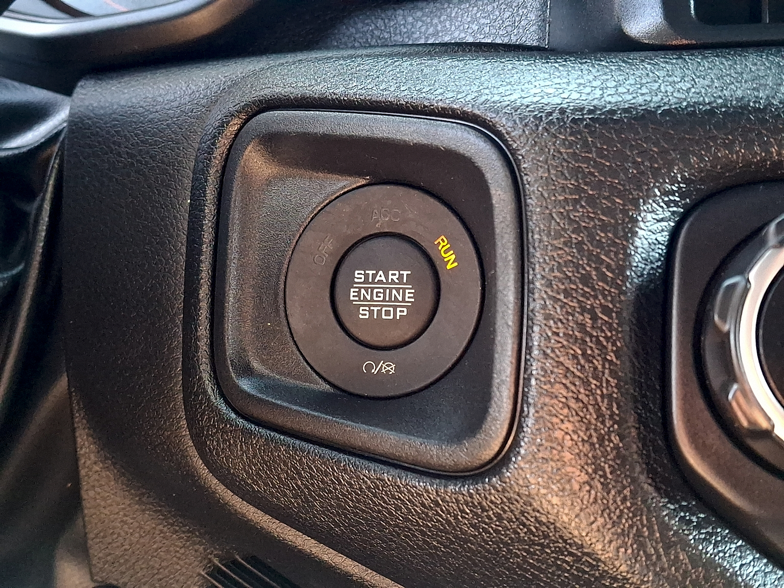 Used 2024 Jeep Wrangler SUV