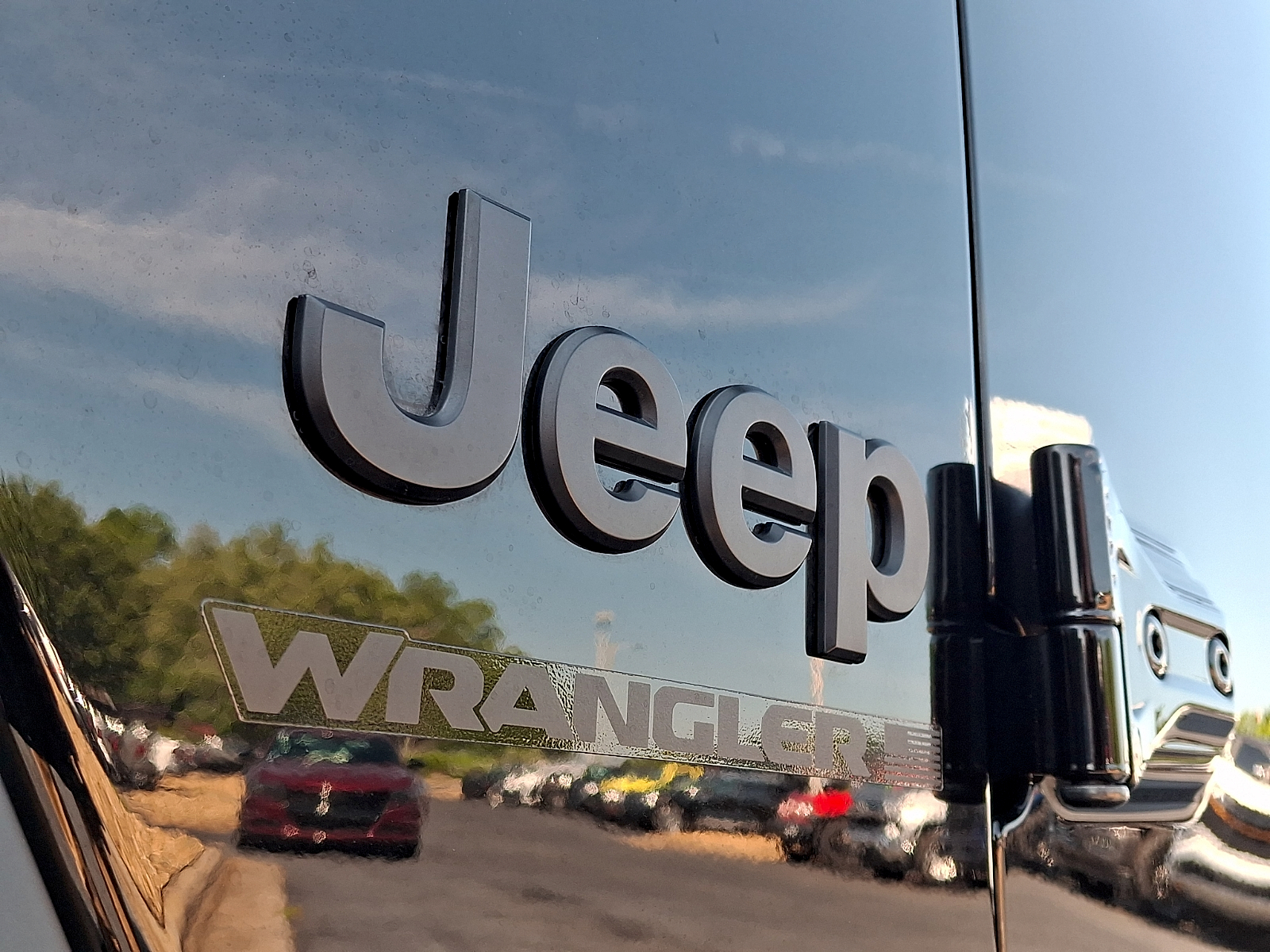 Used 2024 Jeep Wrangler SUV