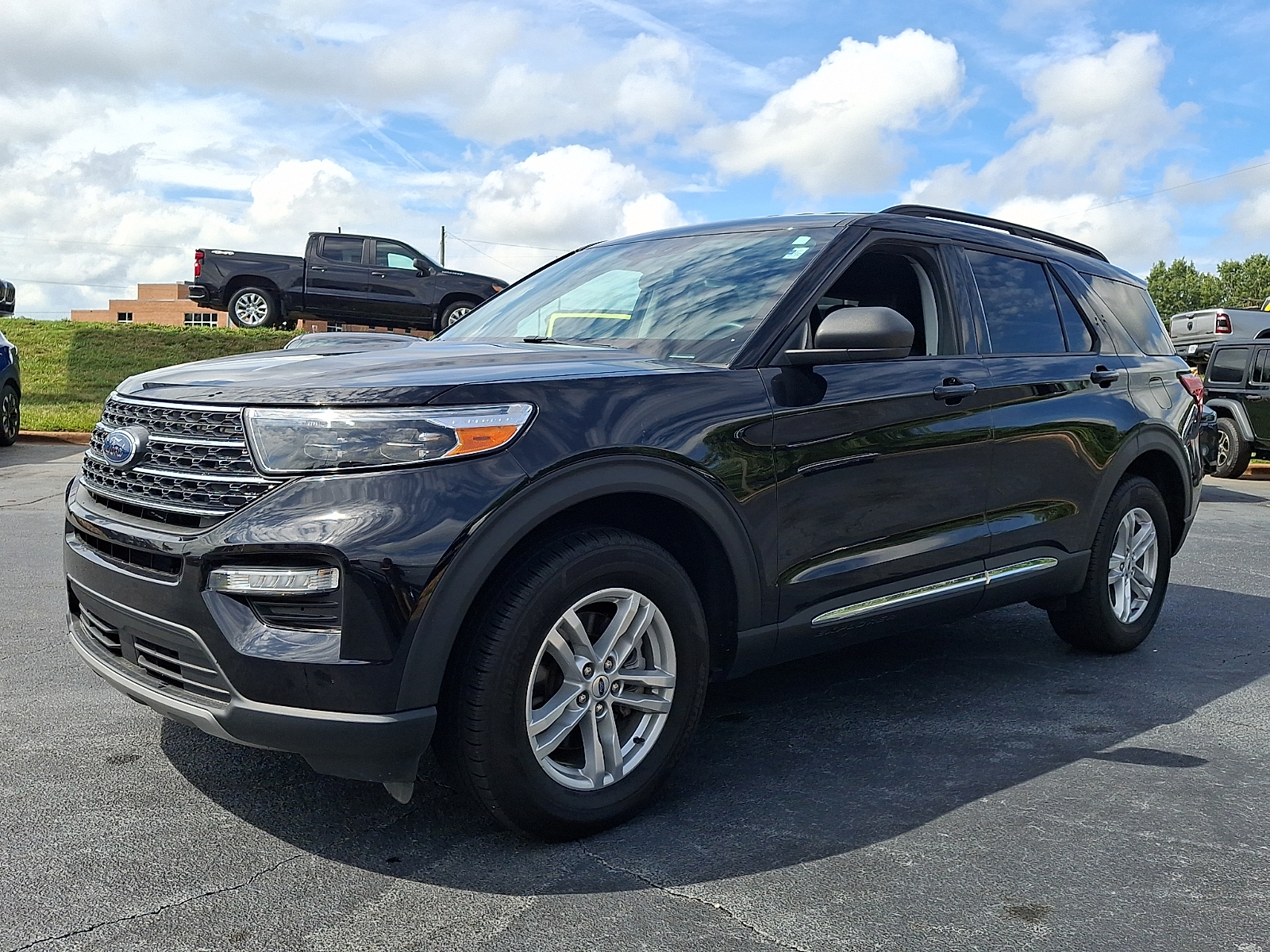 Used 2023 Ford Explorer SUV