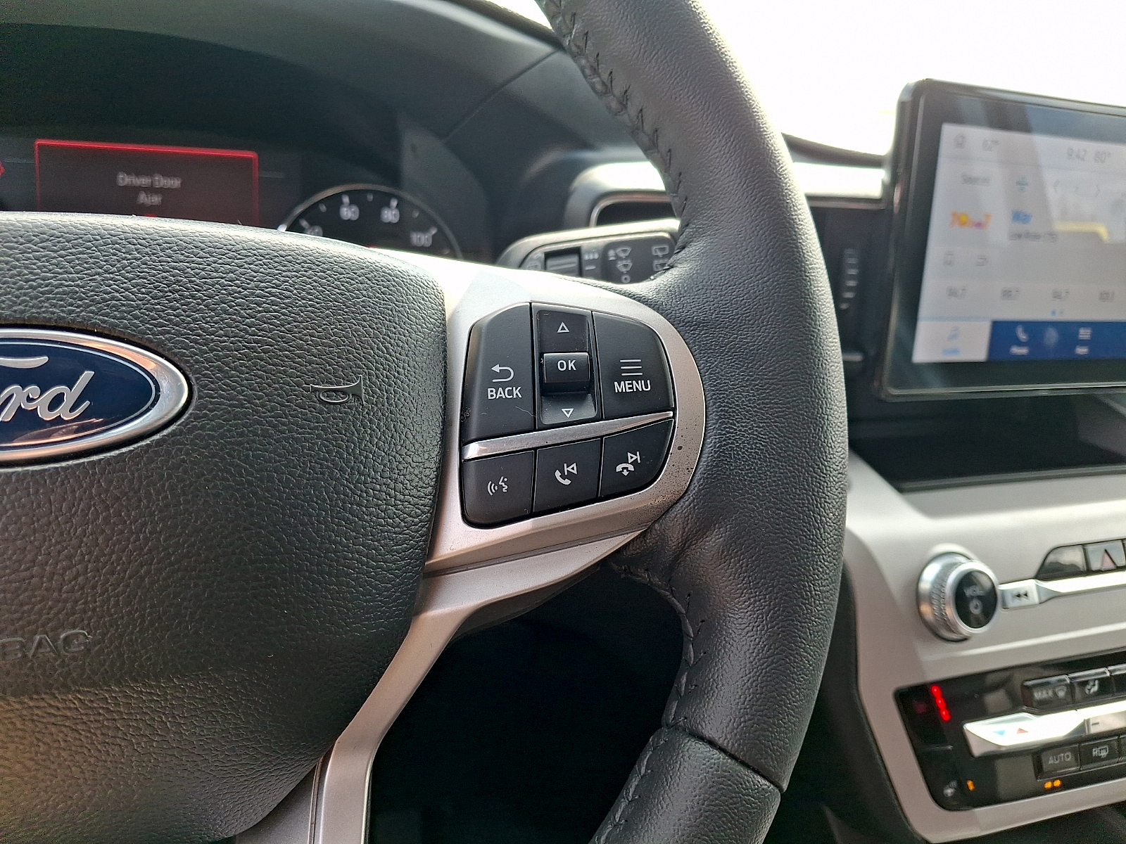 Used 2023 Ford Explorer SUV