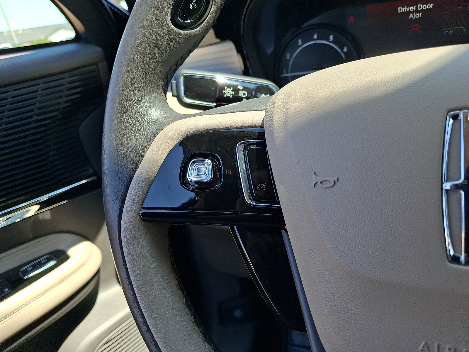 Used 2022 Lincoln Corsair SUV