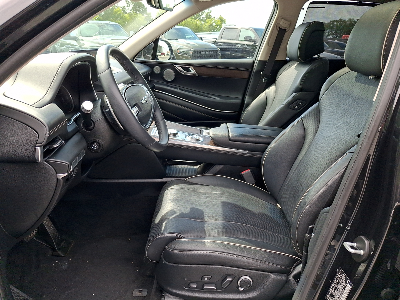 Used 2023 Genesis GV80 SUV