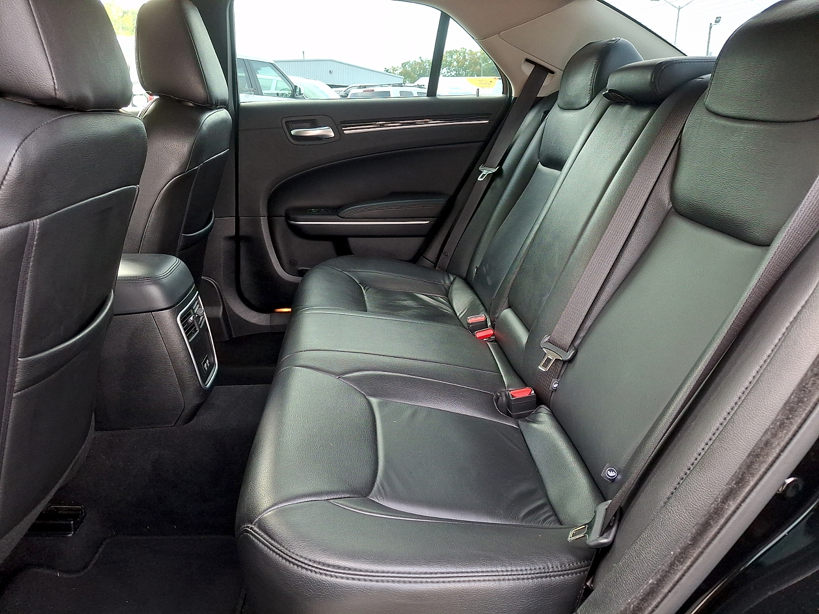 Used 2023 Chrysler 300 Sedan