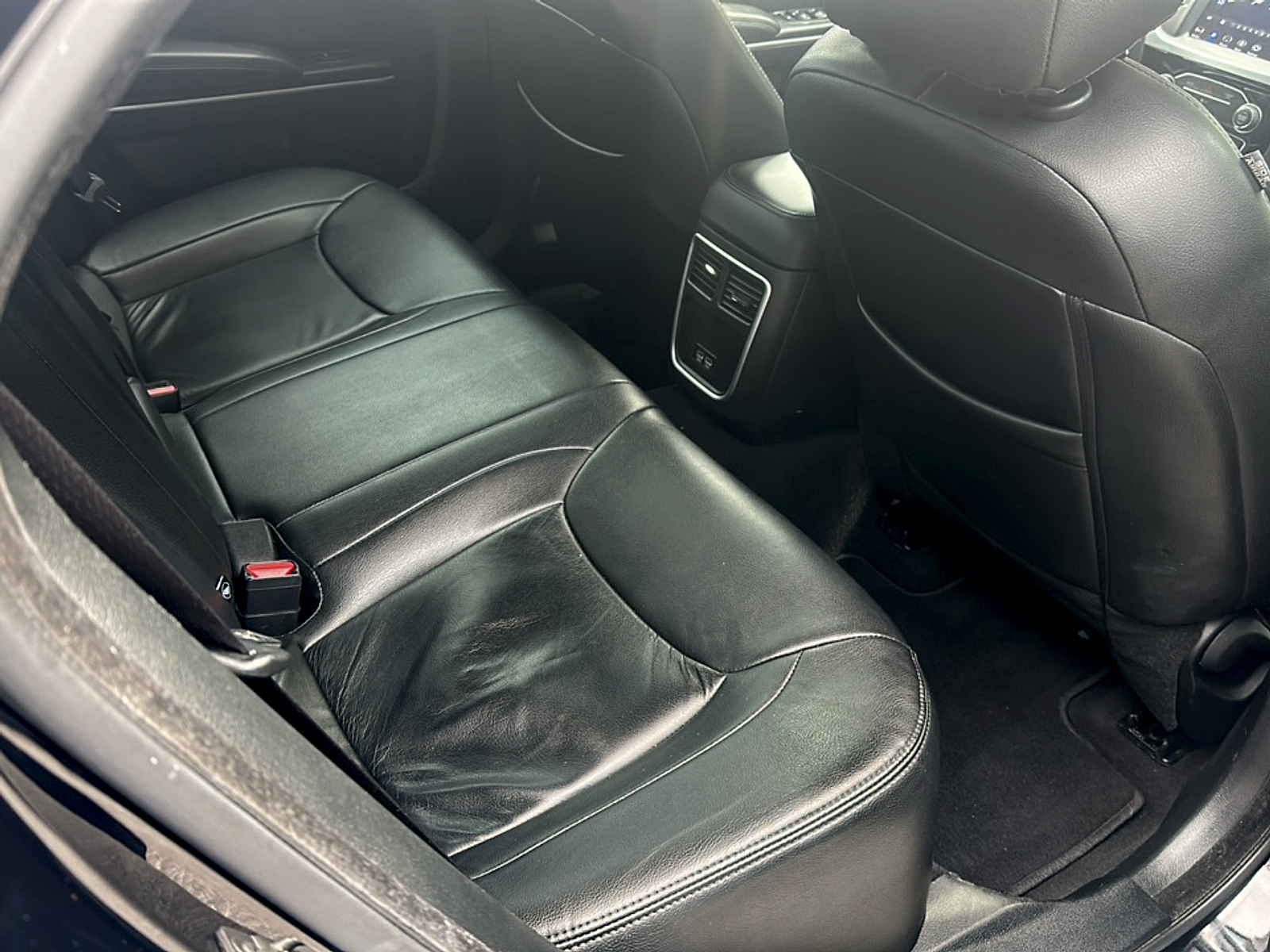 Used 2023 Chrysler 300 Sedan