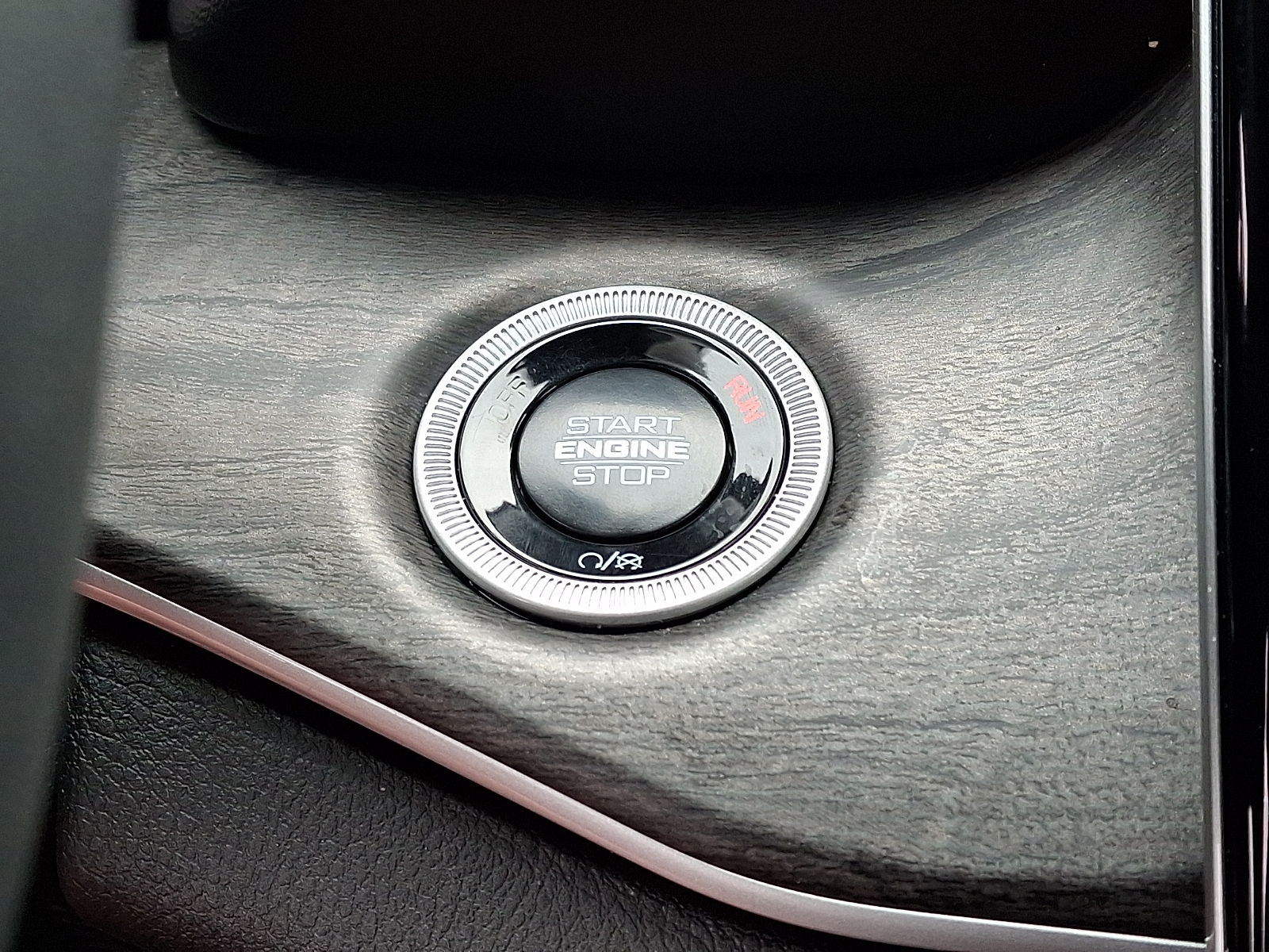 Used 2025 Jeep Grand Cherokee L SUV