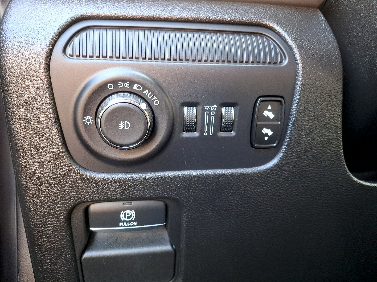 Used 2024 Jeep Wagoneer L SUV